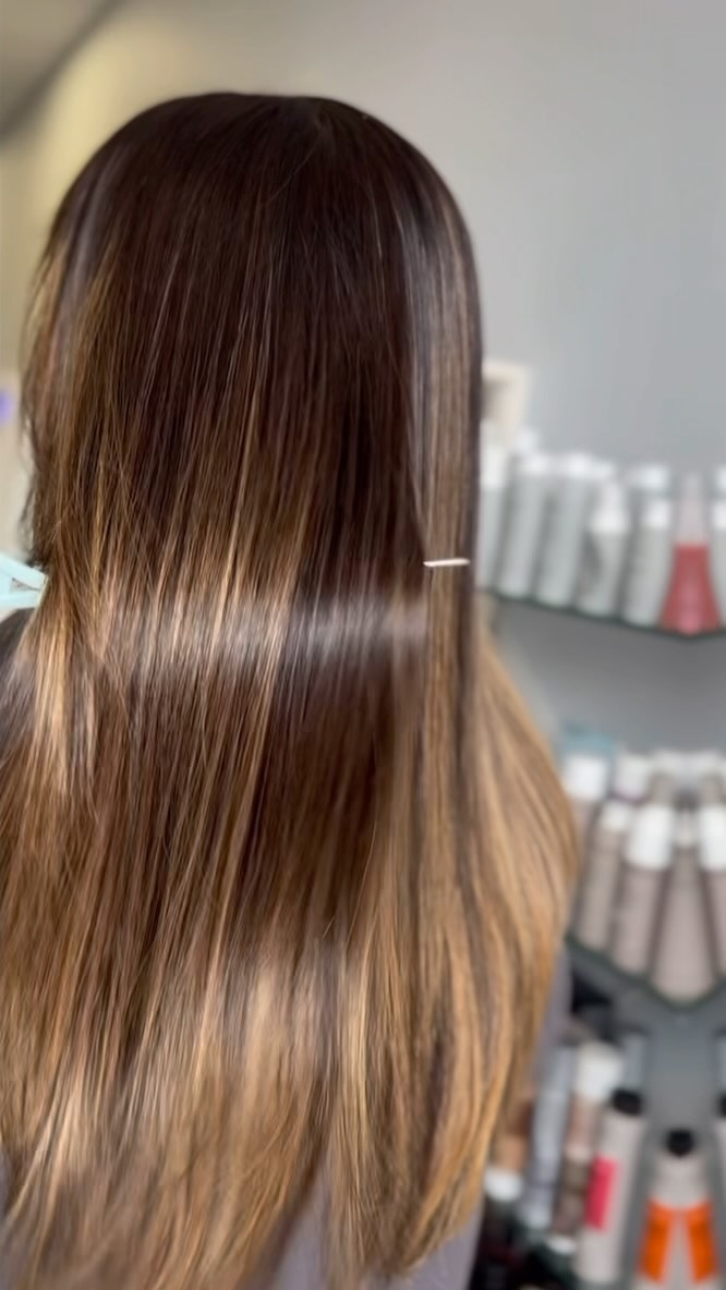Pro-Addiction hair treatment! Perfect for anyone who is tired of their frizzy hair! Want to still keep some of the curls ? No problem! It is customized on how straight you are willing to have your hair. Give us a call or DM us and we will gladly respond to any questions you have.
#proaddiction #frizzfreehair #shinyhairtreatment