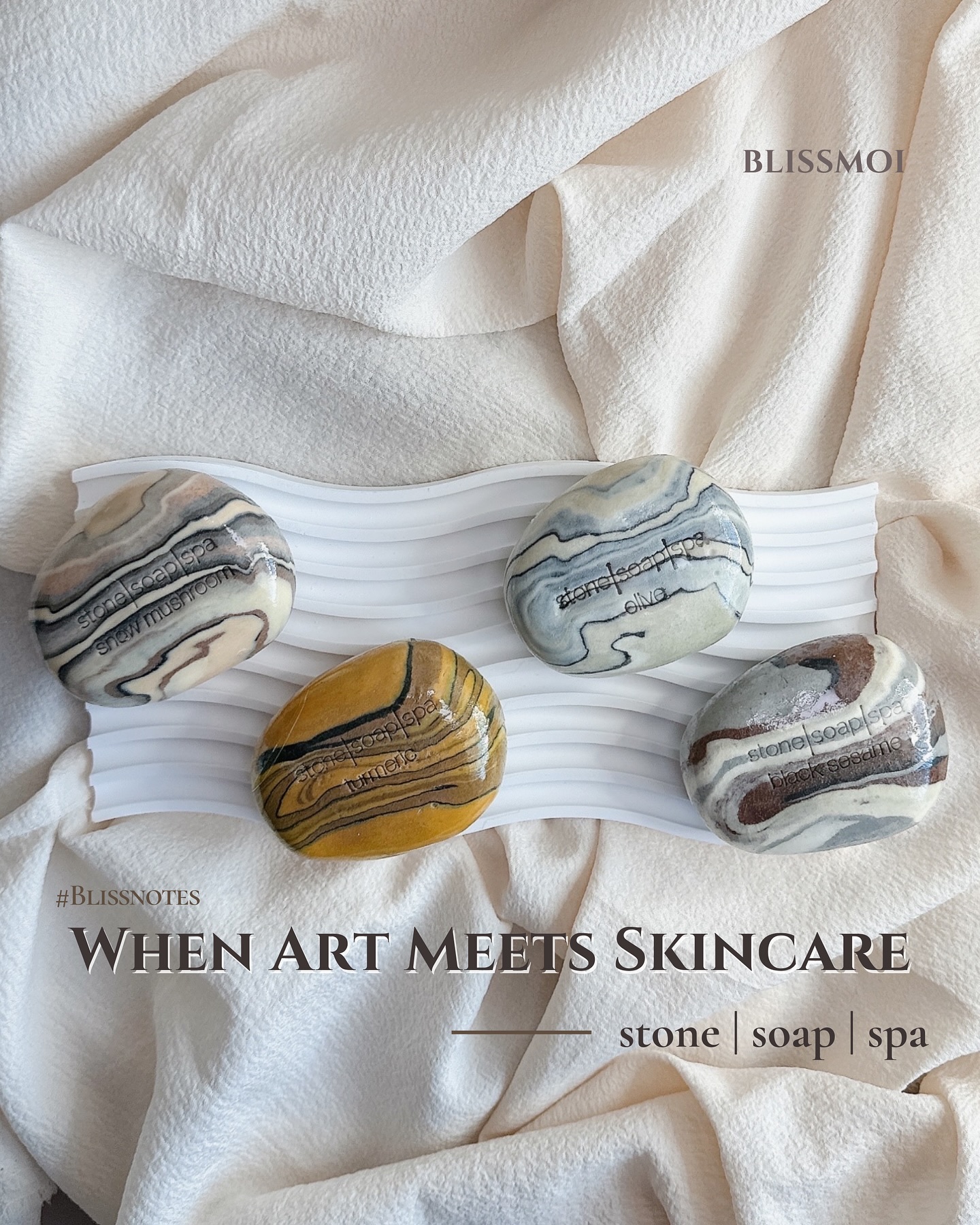 We’re thrilled to take a moment to introduce one of our favorite brands—Stone Soap Spa! 🌿 Their stone soaps aren’t just body care products; they’re stunning art pieces that elevate any space. Want to know more? Head to our blog for all the details! Link in bio ❤️❤️
#bodycare #skincare #exfoliatesoap #stonesoapspa #womeninbusiness #selfcare #selflove #giftforher #giftbox #themedbox #giftforwomen #giftideas #blog