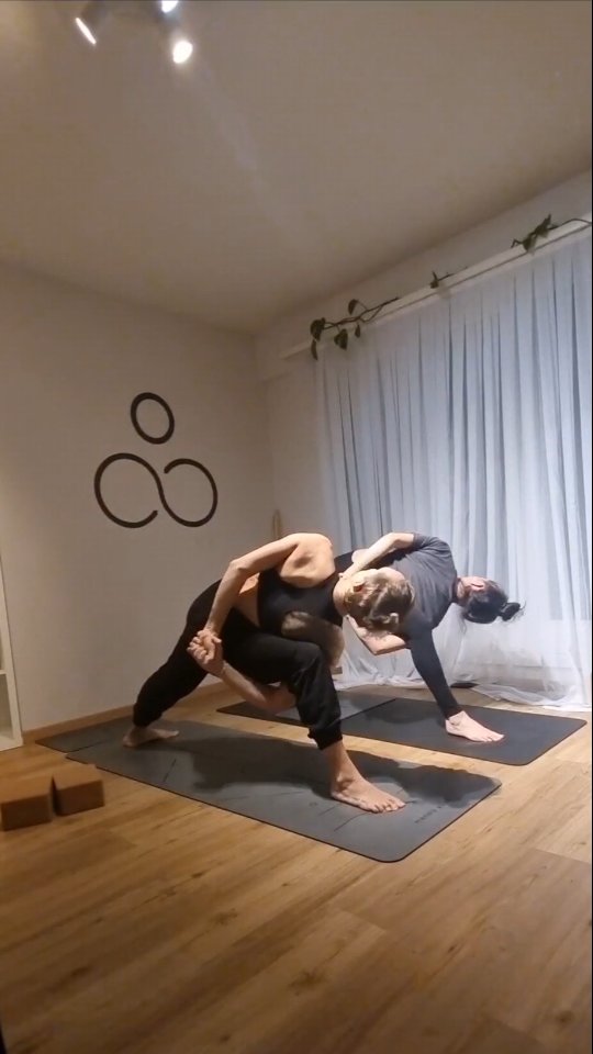 Wir müssen uns bewegen- we need to move
I think we need to move-in many ways. Of course, the obvious one, we need to move our bodies. But I think flexibility is as important in the head as in the body. I am grateful to have people around me who constantly challenge me and help me stay flexible in my head as well. If I am looking at what happens in the world. The political shifts to the right. Man hungry for power. Inequality. War. Injustice. Hatred. Just to name a few.
I also think that we need to move together. Unite and support one another. Genuinely listen to each other. Help each other. Moving away from competitive thought. Unlearn patterns. Question things we were thought to be true. And most importantly be kind-to others but also to oneself.
Take care🙏🏼💜
#move #womensupportingwomen #yogaeverydamday #queerfeminism #bekind #züri #yogajourney