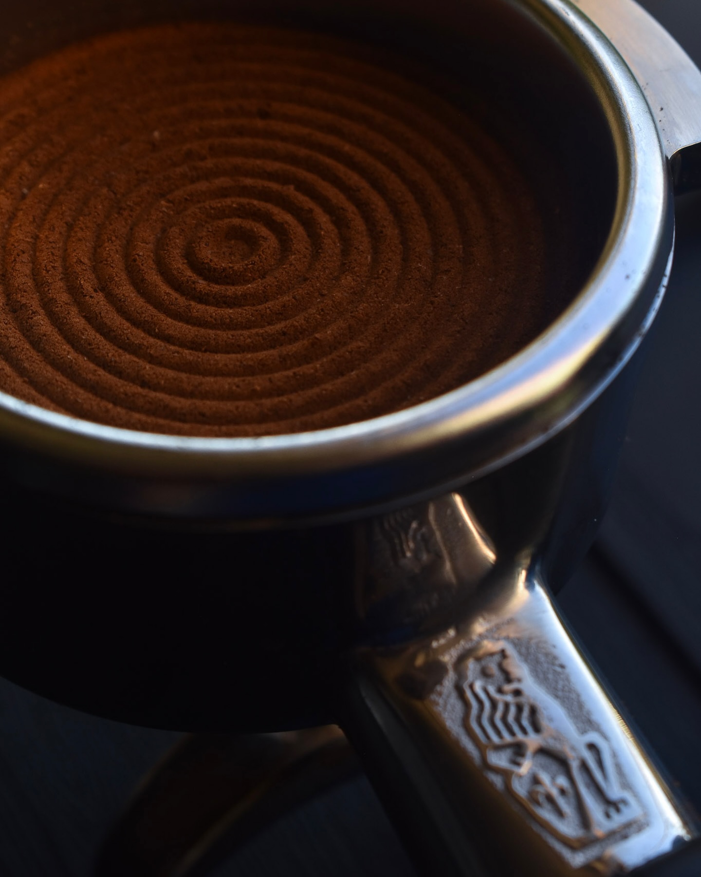 ☕️⚙️
@lamarzoccofrance @montista_torrefaction
Crédits: @_alpha.kappa_
#lamarzoccogs3 #specialtycoffee #coffeelover #coffeeroasters