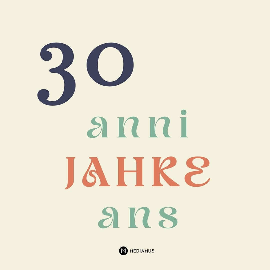 30 Jahre mediamus! 🎉 2024 war unser grosses Jubiläumsjahr – ein Moment, um auf drei Jahrzehnte Vereinsarbeit zurückzublicken, die Vernetzung, Inspiration und professionellen Austausch im Museum ermöglicht haben. 💡🖼️
Ein riesiges Dankeschön an alle Mitglieder, Partner:innen und Unterstützer:innen, die uns auf diesem Weg begleitet haben. Gemeinsam gehen wir motiviert in die nächsten 30 Jahre und gestalten die Zukunft der Kulturvermittlung in der Schweiz!
➡️ Jetzt auf unserer Website die Jubiläumspublikation entdecken!
#30JahreMediamus #Jubiläum2024 #Kulturvermittlung #Museumsarbeit #Netzwerk