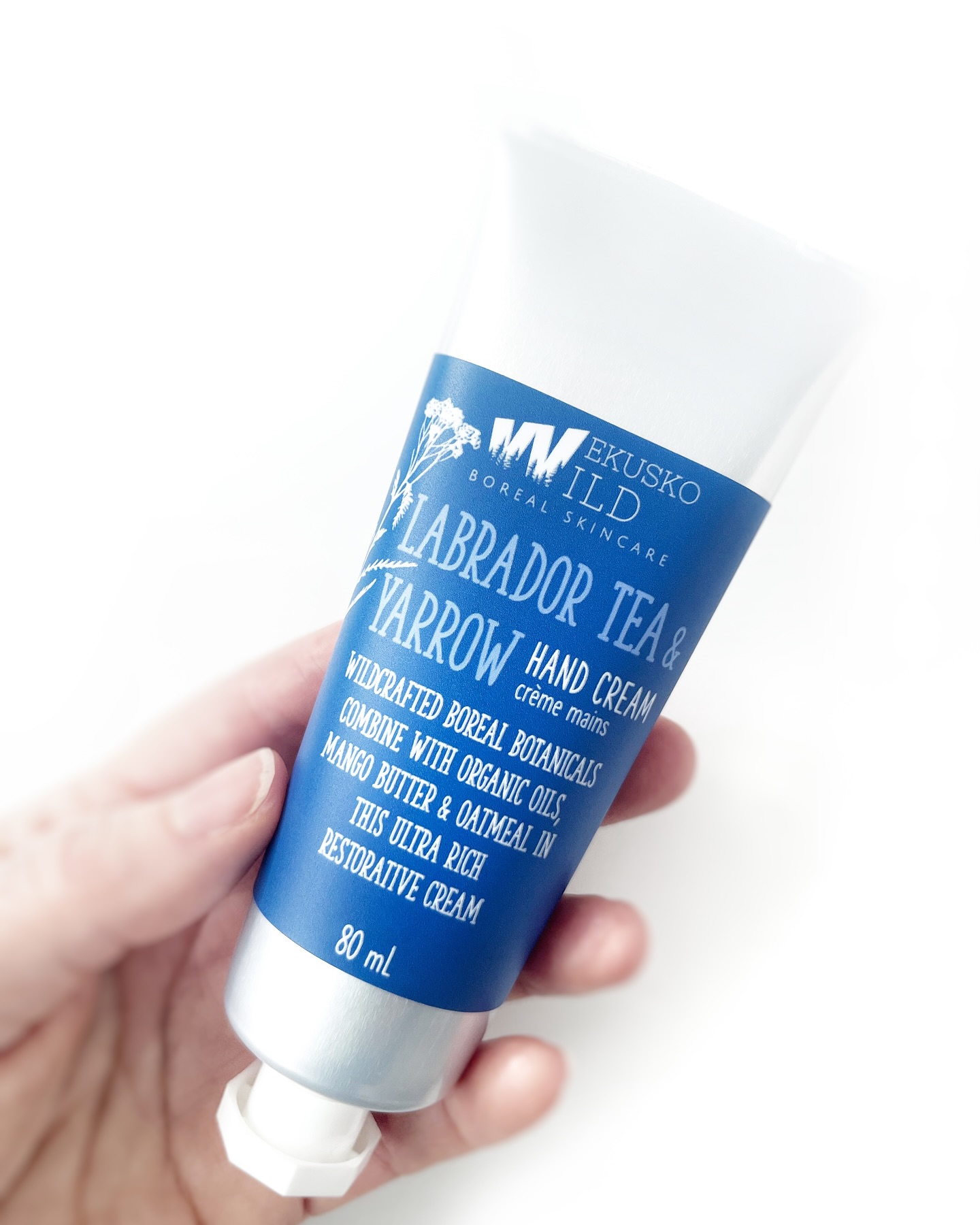 This super beautiful restorative hand (and everywhere) cream is soon to be offered in a recycled poly-aluminum tube! You can still get it in the convenient tin as well, but sometimes tubes are just more fun! Look for it on my online store in the coming weeks #labradortea #yarrow #handcream #colloidaloatmeal #eczema #psoriasis #dryskin #wekuskowild #manitobamade #iamtheteam #mangobutter #essentialoilfree