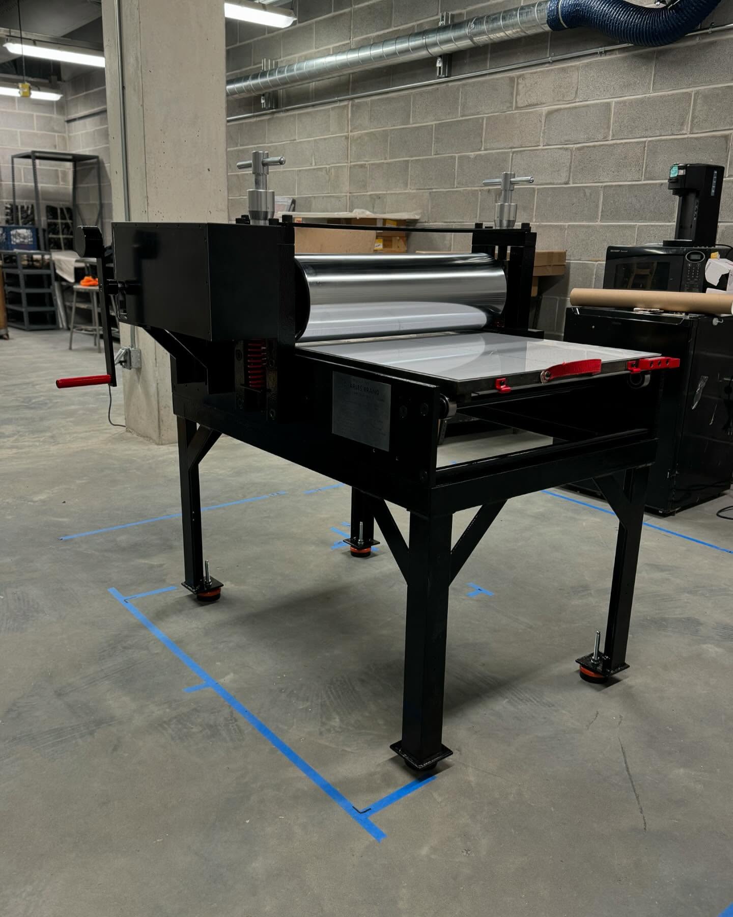 We delivered this reconditioned 26x48” Charles Brand etching press to @manhattangraphicscenter today - now located in the @powerhouse_arts building. We did give it a little love before dropping it off, including hard chrome plating the rollers and blanchard grinding the bed. And powder coat. #starkpressco #pinklinepress #printnj #charlesbrandpress #manhattangraphicscenter #powerhousearts #etchingpress #printingpress #printmaking #printing #printer #print #preservationthroughproduction #intaglio #reliefprint #monotype #etching