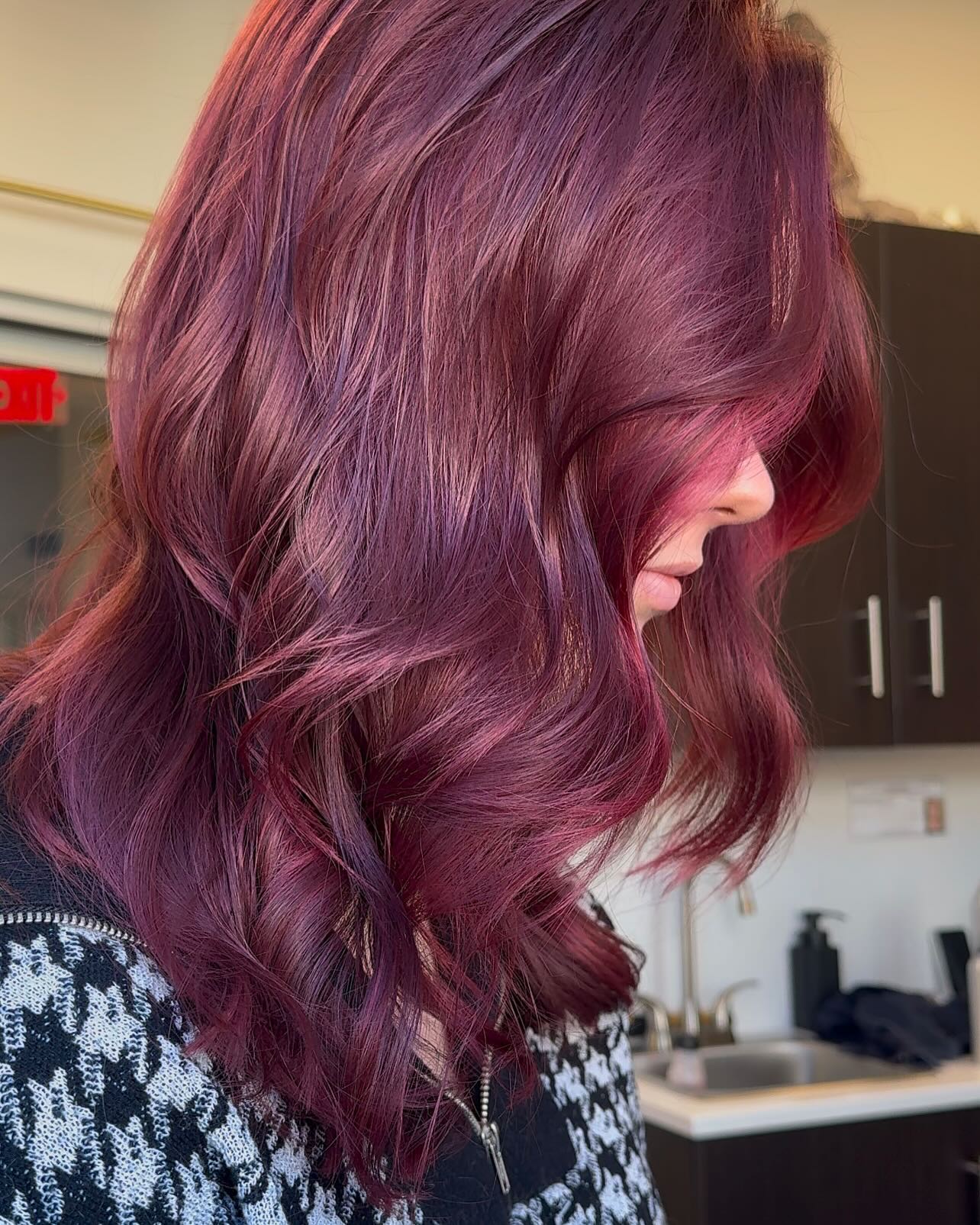 Before and Afters of my beautiful clients I forgot to post 😍
Booking in bio
#ucfhairstylist #ucfhair #winterparkhairstylist
#orlandohair #orlandohairextensions
#winterspringshair #winterparkhair
#orlandobalayage #goddesshair