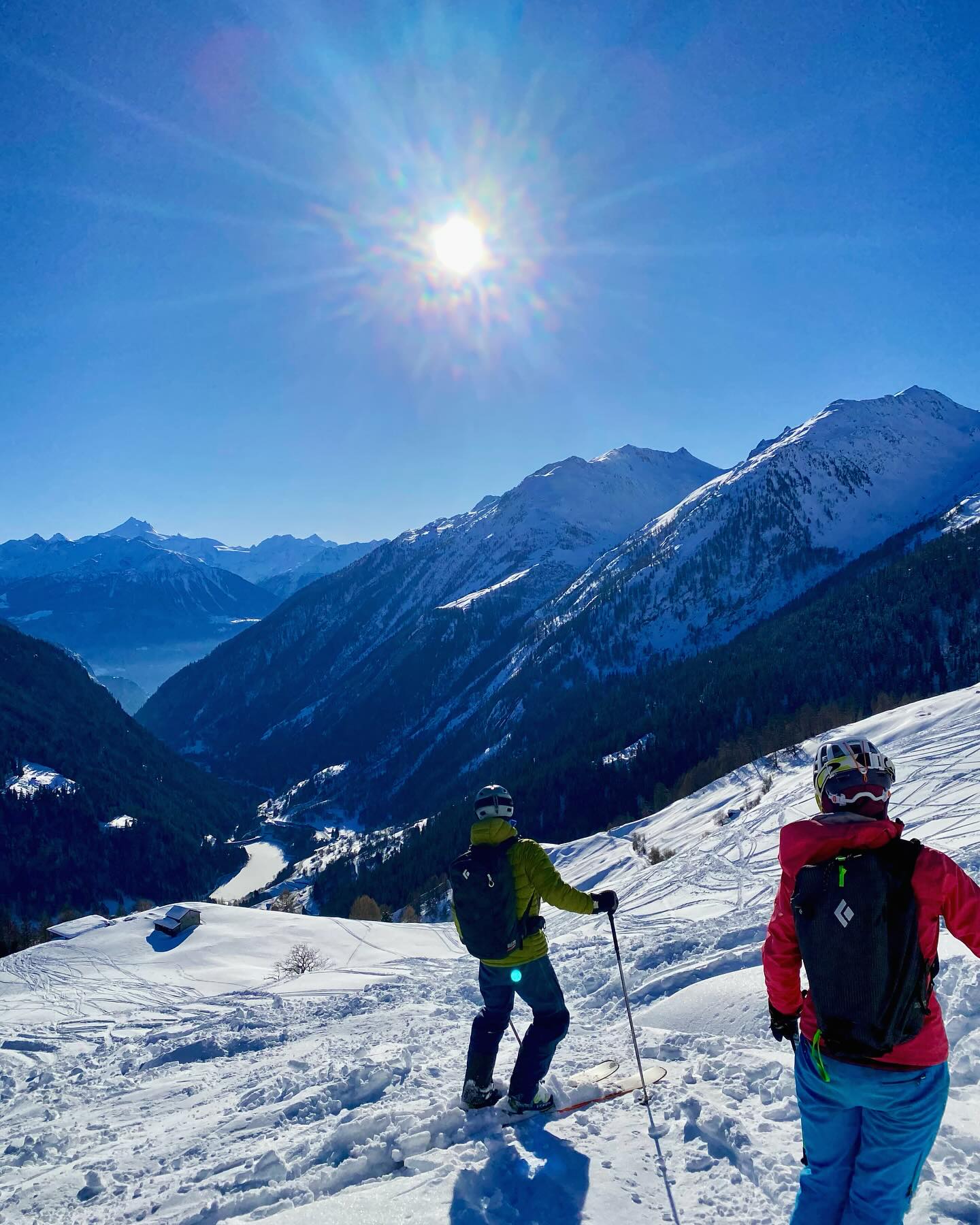 @kovacic.matej finding us some great snow in the majestic @loetschental yesterday 🌲 ❄️ 🏔️
-
#ifmgaguide #exploringnewplaces #skitouring #backcountry #backcountryskiing #bluebirdday #powder #wilderness #laucheralp #loeschental #valaiswallis #loveswitzerland