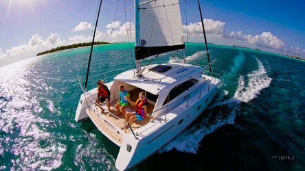 Time to get away from the cold!
Www.sailorchic.net