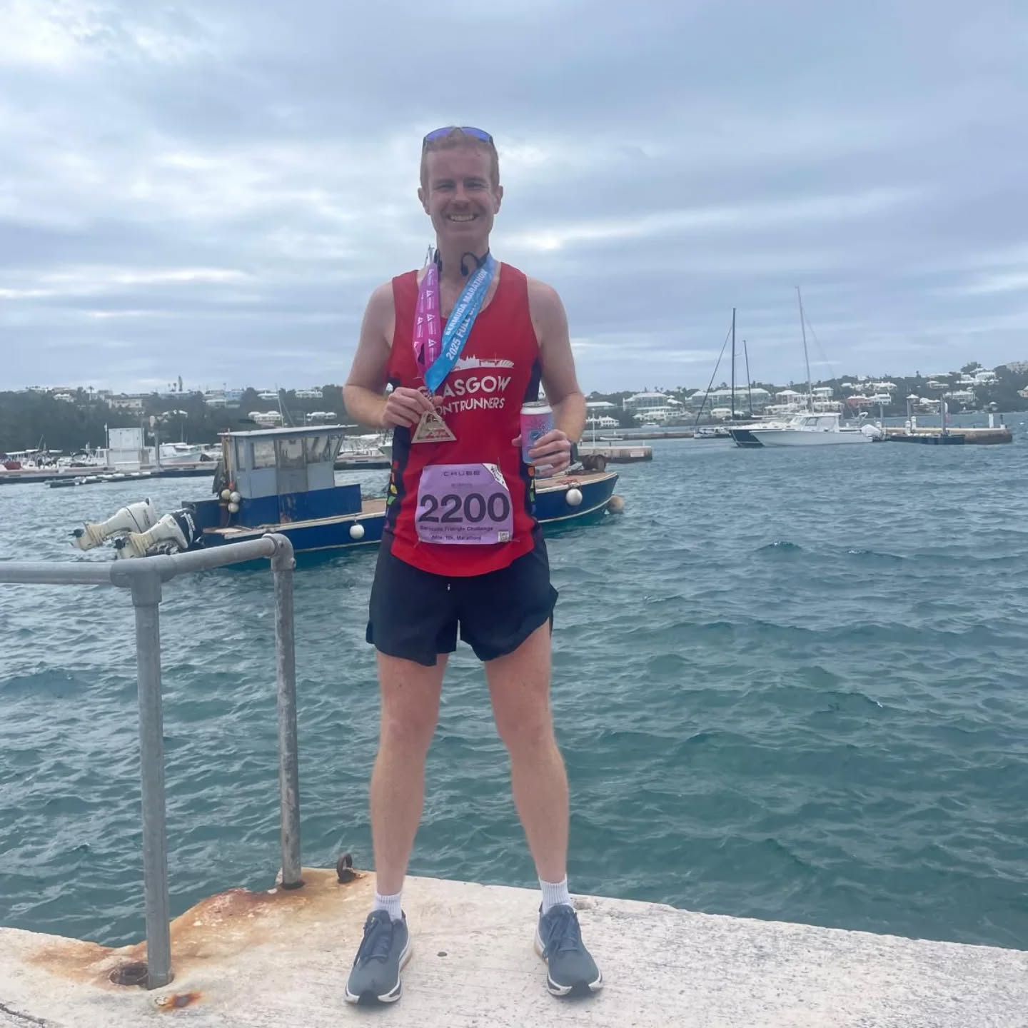🏅 Medal Monday 🏅
Not one but three medals for @stutravo as he ran the @bermudatrianglechallenge ☀️
On Friday he completed the 1 mile, Saturday the 10k and Sunday the marathon.
Even after all that, he got a PB on a hilly and humid route. He's trained so consistently and says he has enjoyed it (idk if he is lying but I'm taking it).
There are still a few spots going for a RPC training plan so please register your interest using the link in my bio or drop me a message to find out more.
#runproudcoaching
#RPC
#medalmonday
#runningcoach