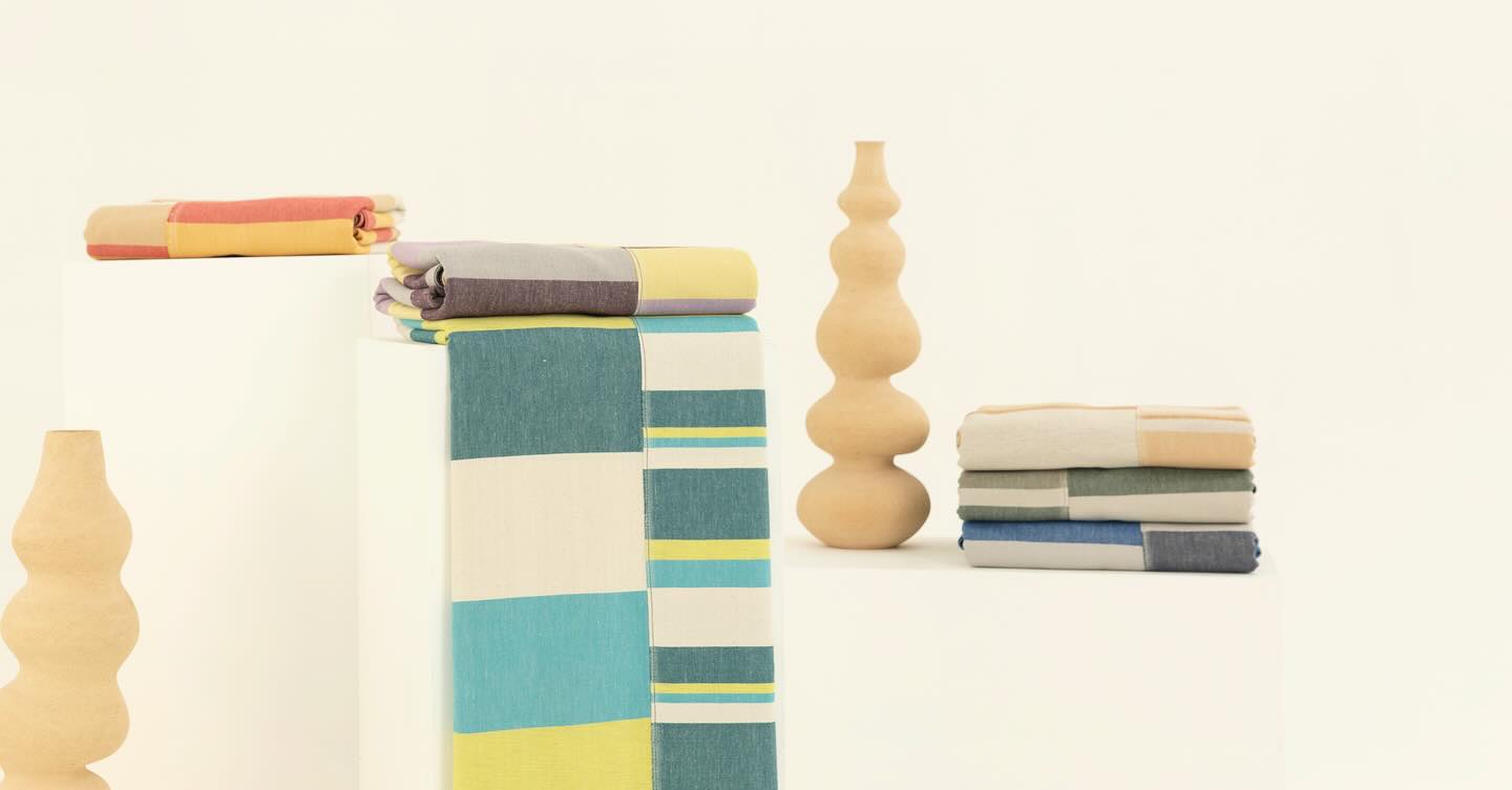 Meet HUES #1 & HUES #4 🤘
Elevate your bedroom with HUES handwoven cotton bedspreads. 🛏️
Discover more vibrant hues in our collection—explore and find your favorite! ❣️
#fairtradetextiles #minimaldesigned #handwovenfabric