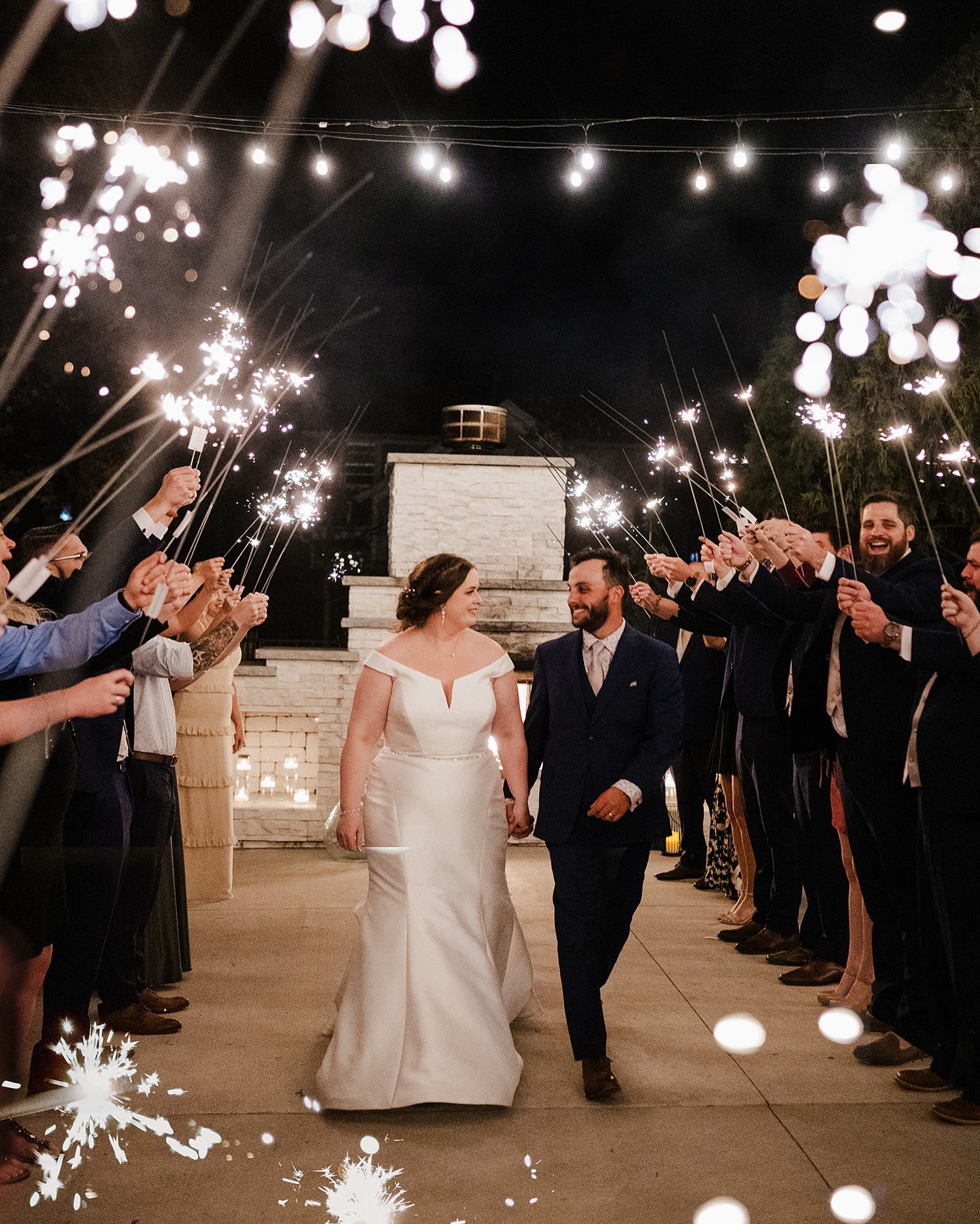 ✨HAPPY NEW YEAR!! ✨ 2025 is going to be a great year! What are you most excited for this year?
#wisconsinweddingphotographer #wisconsin #engagementphotographer
#weddingphotographer #wisconsinbride #engagementphotos #wisconsinengagement #weddinginspiration
#wedding #weddingphotos #madisonwisconsinweddingphotographer
#madisonwedding #wisconsinwedding #wisconsinengagement #madisonwisconsinphotographer #realwisconsinwedding #marriedinwisconsin #elopement #outdoorwedding #elopeinwisconsin #adventureelopement #midwestelopementphotographer #adventurewedding #adventureweddingphotographer #elopementphotographer #summerwedding
#wedding2025 #engaged #wisconsinelopement #wisconsinelopementphotographer