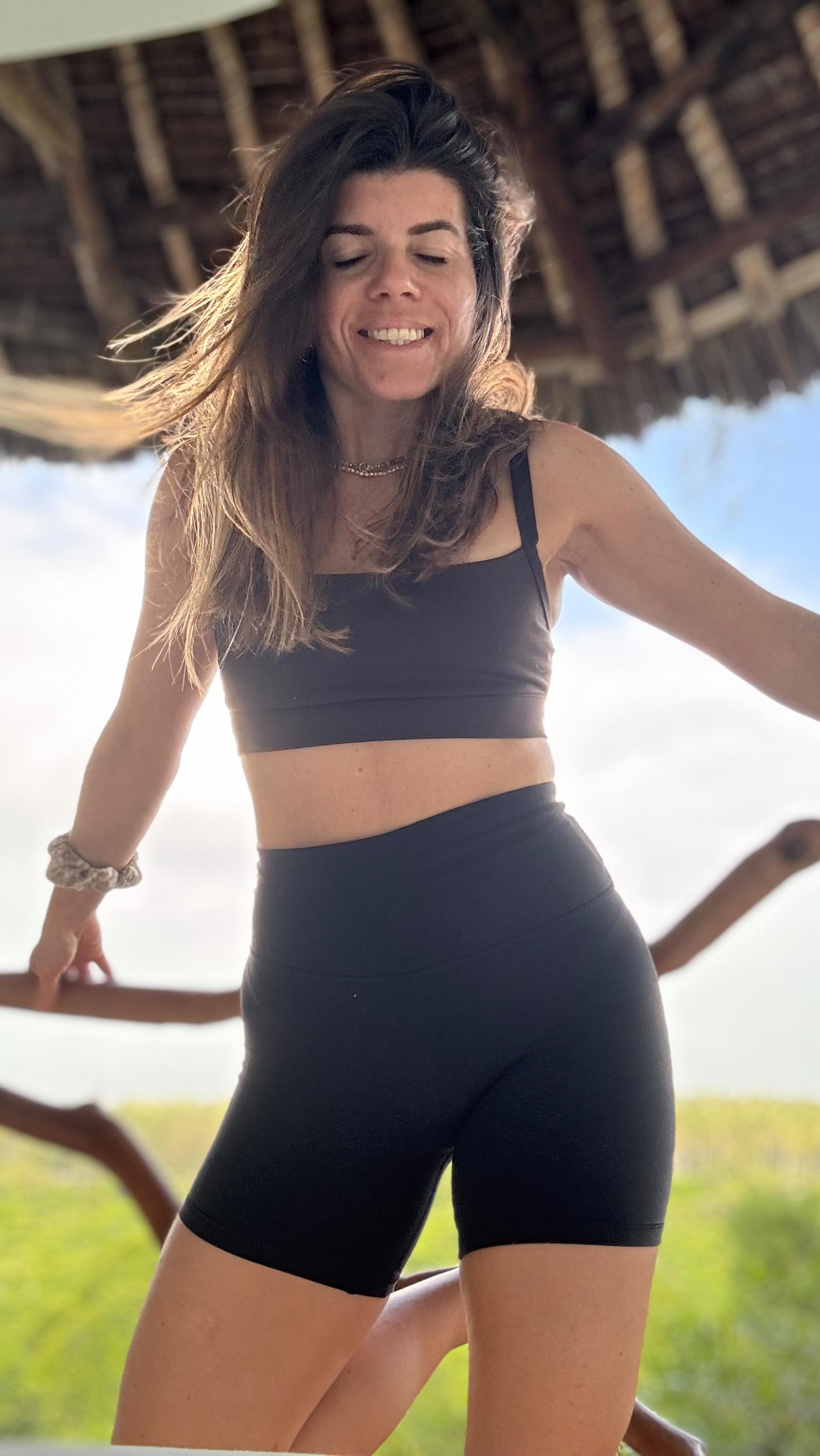 🌊 Where the union of the ocean breeze meets the rustling of the tree tops; the body links the energies and comes into a state of equilibrium. ⚖️
@watamutreehouse is my version of church. Beautiful in architectural design & flowing with calming energy. I always leave with a feeling of reignited prana and inspiration after every session. 🧘🏻♀️🌿🌊
#watamutreehouse #watamuyoga #kenyayoga #yogakenya