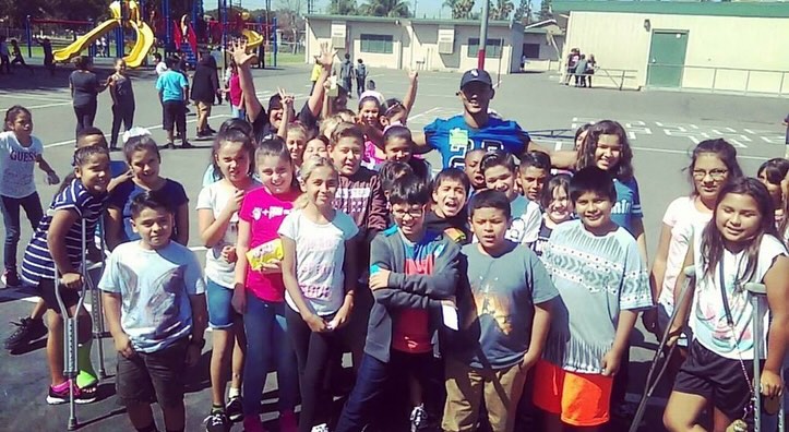 Since my time as a student at San Bernardino Valley College, I’ve been deeply passionate about pouring back into our young people. Growing up in an underserved community, I saw firsthand the challenges our youth face—the lack of resources, guidance, and opportunities to dream big.
This passion has driven every step of my career, from leading the Boys to Men training program to presenting at over 80 schools and coaching football at SBVC. Through these experiences, I’ve seen the transformational power of mentorship, discipline, and community support.
Not new to this. We true to this 🙏🏿.
Dreams Training Facility - It all starts with a Dream
#keepdreaming