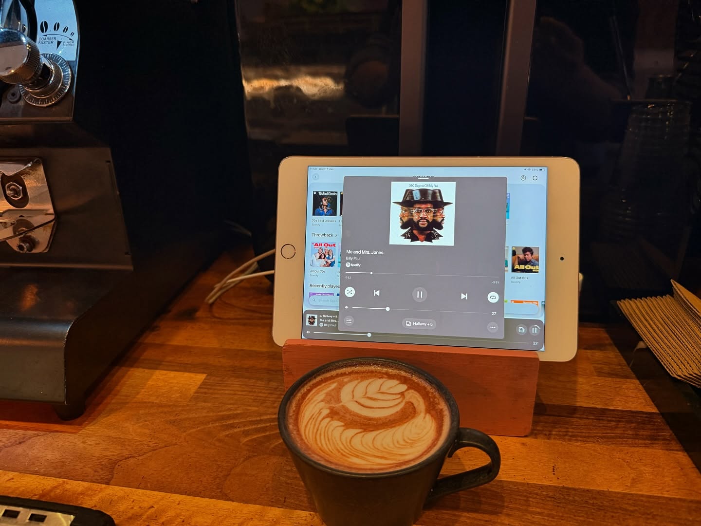 #coffeecoffeecoffee #keesvanderwestenmirage #coffeelovers☕️ #coffeemachine #artisanroast #papii #cafe #edinburgh @papii_cafe_edinburgh @kvdwespressonisticworks @artisancoffee_edinburgh