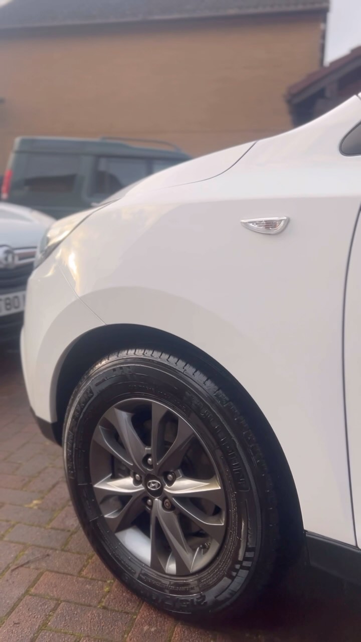 Deep clean package conducted on this Hyundai ix35 SUV 🚙 #mobiledetailing #mobilevaletinguk #Westlothian #valeting #valetinganddetailing