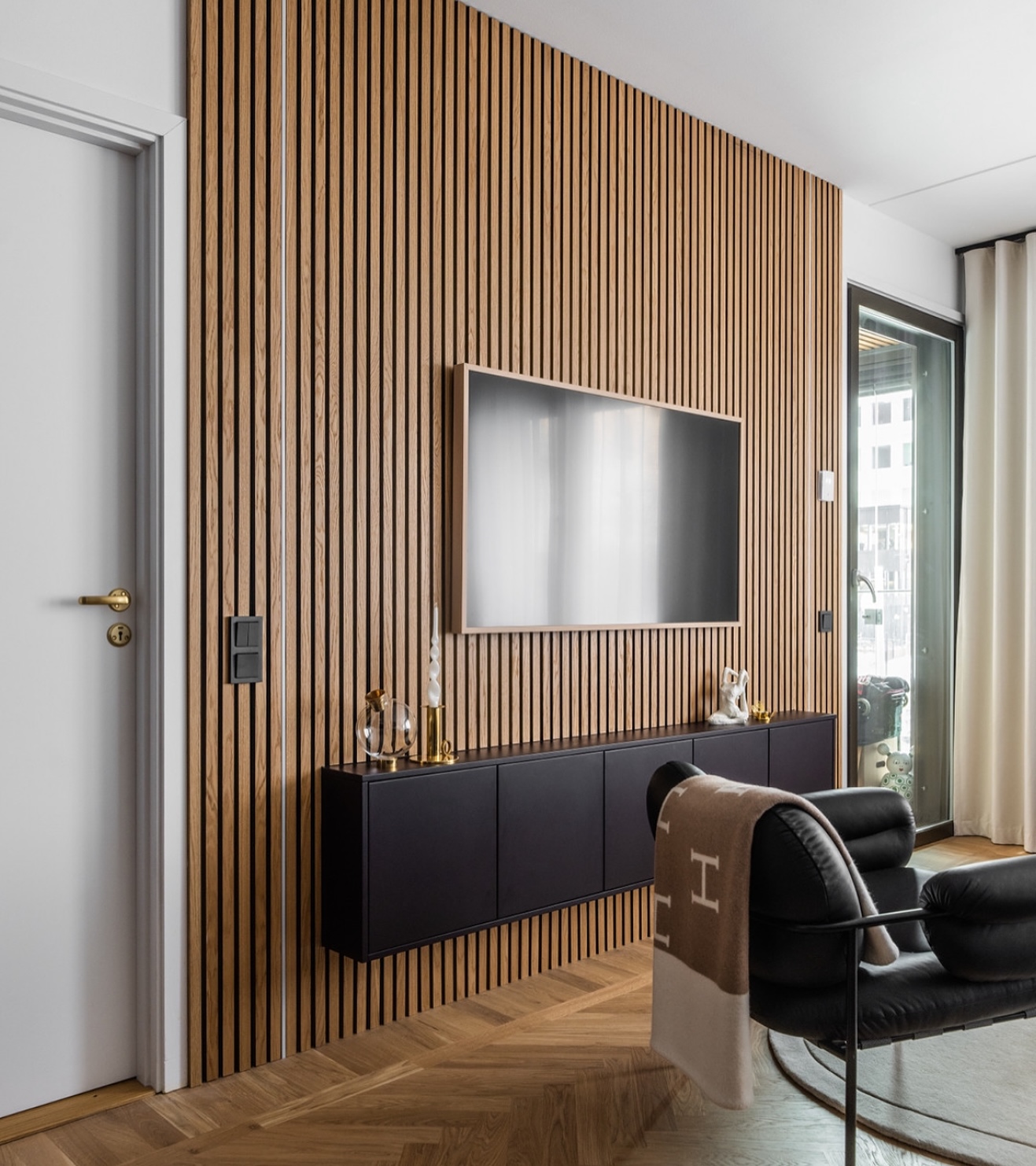 Un detalle simple que hace gran diferencia 😍 #moderninterior #marbella #interior #diseño