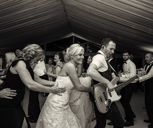 We always have great FUN on our gigs!!
Visit groovyrevolution.com to book@us for 25/26
#weddingband #weddingbands #five #cheshire #manchester