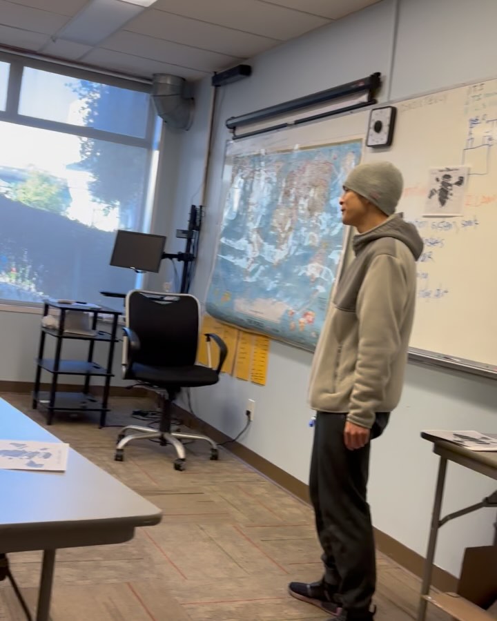 Automotive Class at Bert Hsu Academy: a professional auto mechanic teaches our students about the engine, the cooling system, the electrical system and other parts of the car. Students also get to look under the hood and even build model cars.
#privateschools #chineseschools #chineseimmersion #chineseimmersionschool #privatechineseschool #privateschoolsf #sanfranciscoschools #vocationaleducation #carseducation