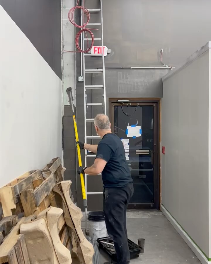 How many people does it take to paint an entire fitness facility? All of them.
•
Huge thank you to the entire LIFT team and all of our amazing volunteers for helping finish painting these walls! This entire project has been a team effort and we can not wait to open these doors to you. Feb 1st is approaching soon and if you are interested in joining the family, DM or click the link in our bio for information on how to get started!
•
Or if you want to help us out with moving equipment? Reach out!