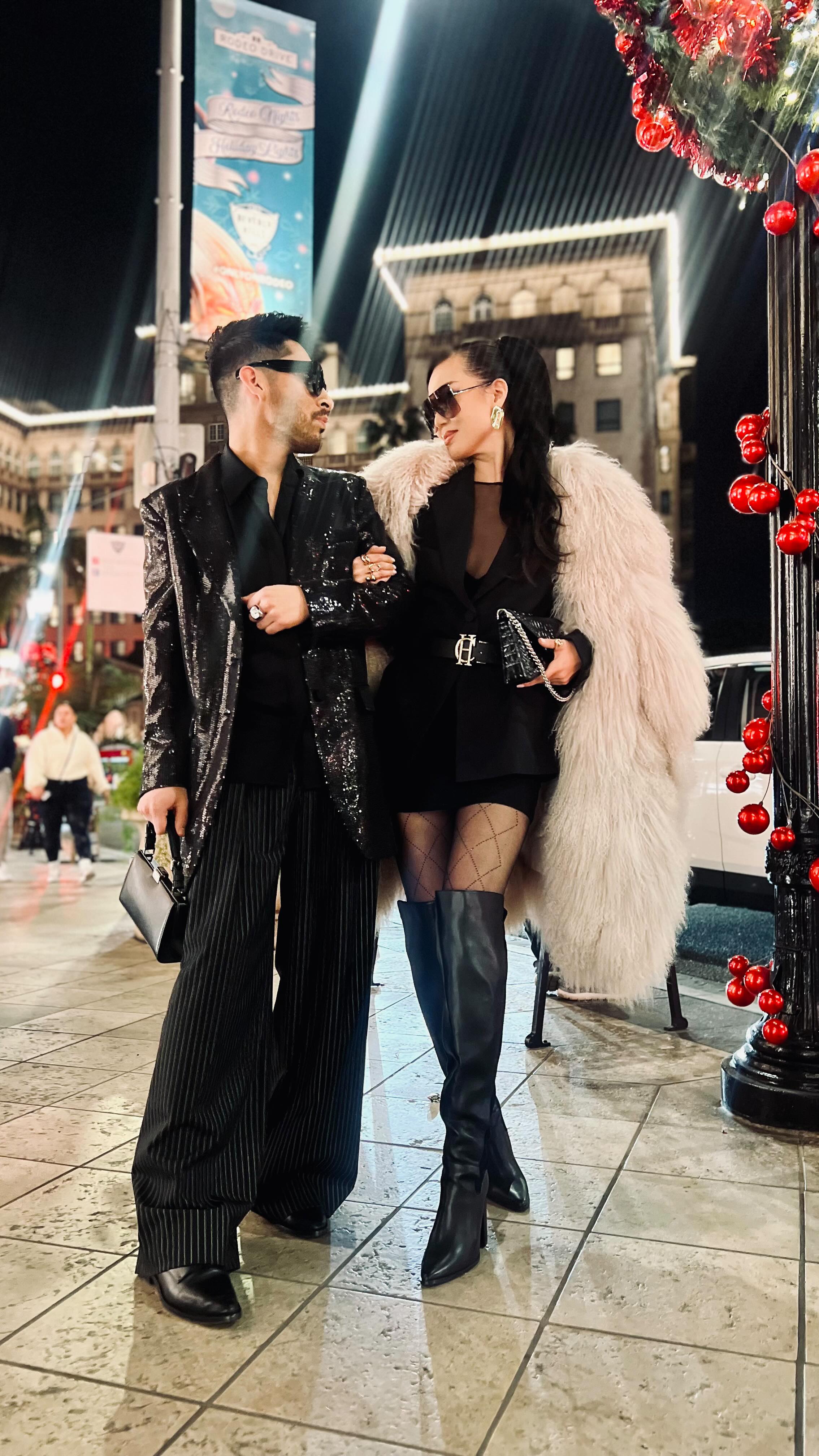 A fashion stylist is key to unlocking your best look—confidence, style, and individuality all in one. Let’s connect , let OC.stylee elevate your wardrobe game! #FashionStylist #RodeoDriveStyle #OCStylee #WardrobeGoals #LuxuryGifts 🎥&edits: @socialflairbymichelle