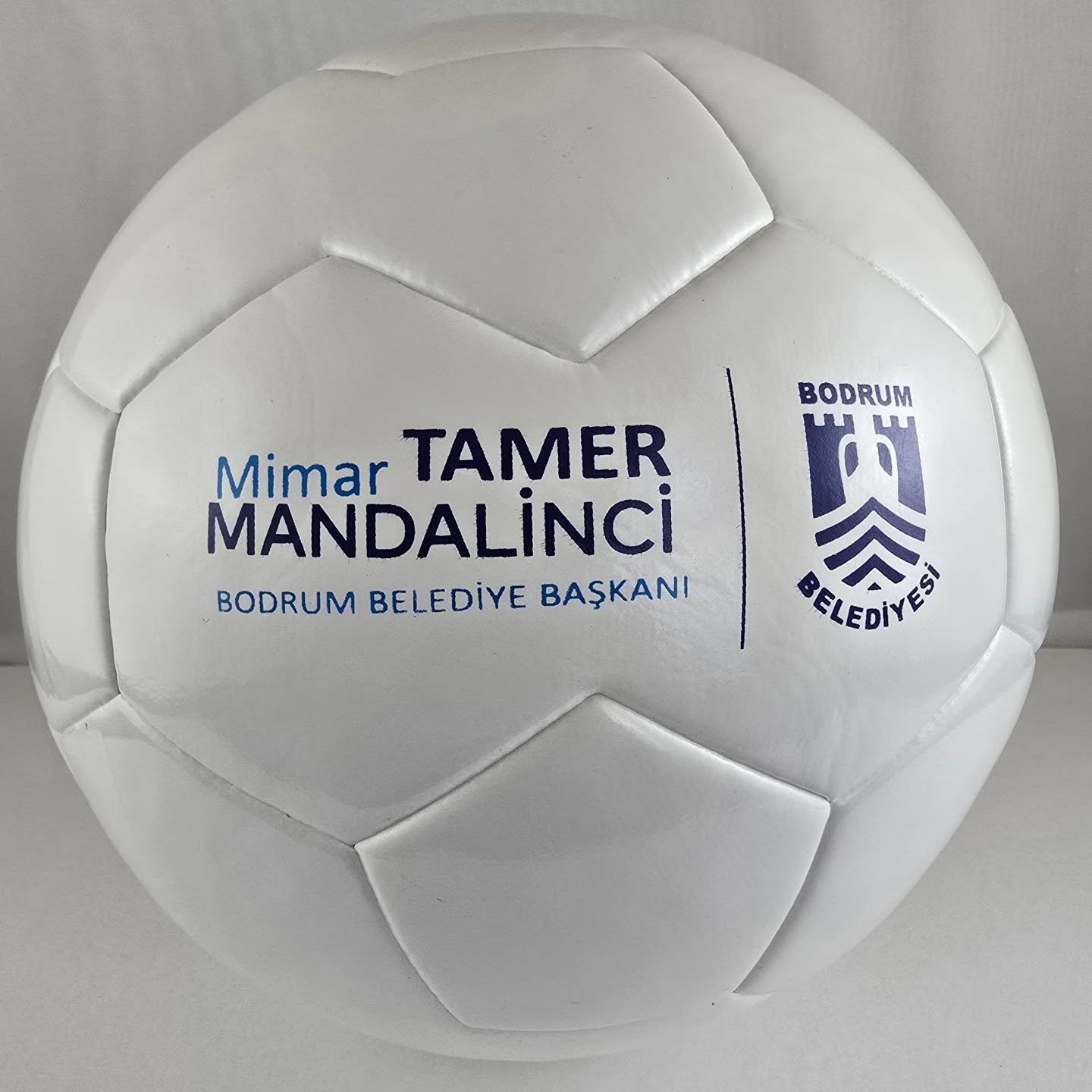 Bodrum Belediyesi Futbol Topu
Logo Baskılı Futbol Topu İmalatı
Özel Tasarım, Özel İmalat
Daha detaylı bilgi için sitemizi inceleyebilir veya teklif için mail adresimizden bize ulaşabilirsiniz.
Web: www.onosport.com
E-mail : satis@onosport.com
#onosport #futbol #futboltopu #logobaskı #imalat #toptanimalat #promosyon #promosyonimalat #promosyonürünleri #football #soccerball #soccerballmanufacturers #logoprinting #manufacturers #promotion