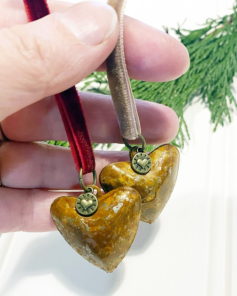 These sweet hanging rustic hearts bells measure 11cm long and the bells are 3.5cm x 3.5cm. They are rustic rusty bells and have a lovely velvet ribbon. They are perfect for decorating your home or adding with a tag to a gift!
Available in Rose Pink or Wine Red
They are handmade with love from our little wooden home in the Welsh hills.
£1.50 each (£only £1.20 in the January Sale!)
Shop them here -> https://www.mariainthewood.co.uk/product-page/rustic-hanging-bell-heart-decoration
#hearts #rustic #handmade #valentines #decoration #mariainthewood #mentalhealth #love #bell