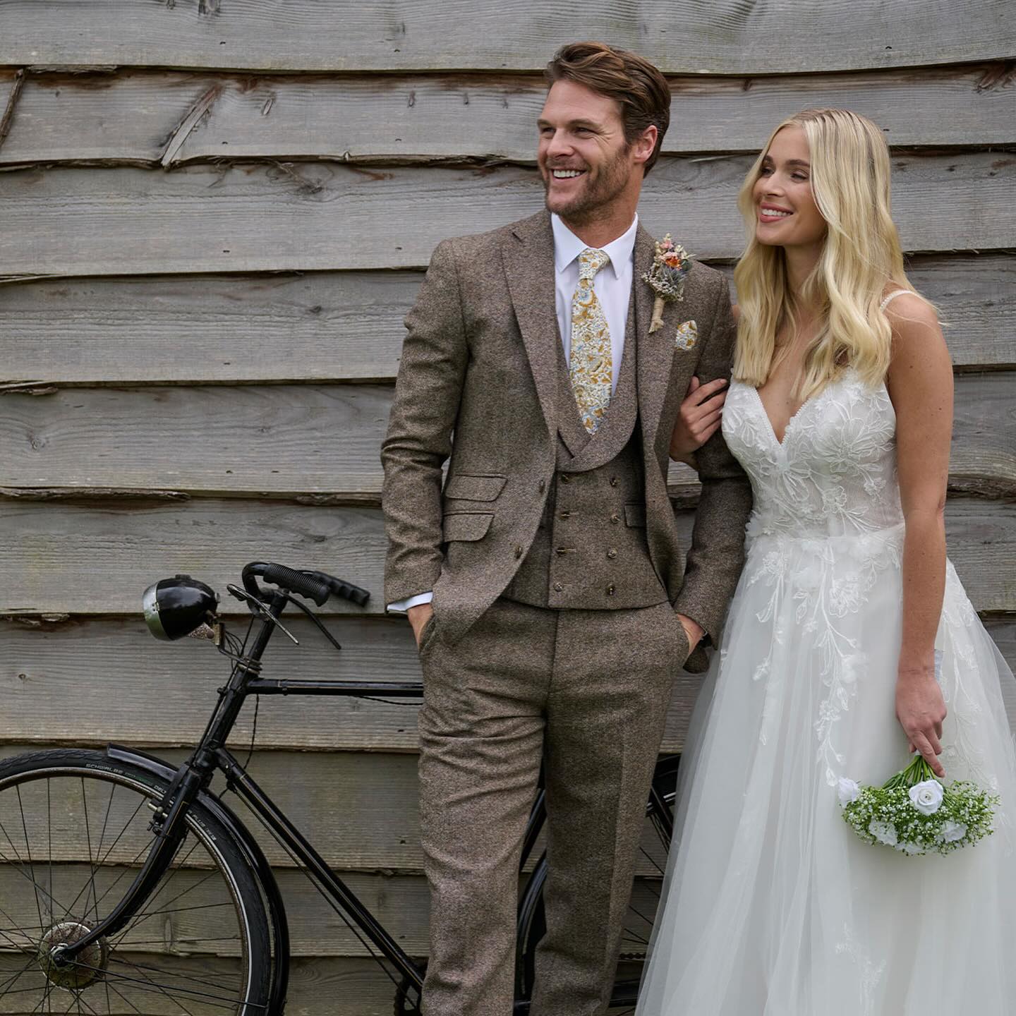 T I B B E R T O N
•
Our luxury light brown tweed suit is a perfect choice all year round. Beautifully fitted and comes in matching child’s sizes. An on trend suit for 2025.
•
Available to hire and to buy.
•
#2025weddingtrends #2025weddings #suithire #weddingsuits #groom #groomssuit #bride #style #tailoring #kentwedding #essexwedding #londonwedding #surreywedding #menwithclass #suitsupply #wellsuited #formalwear #hirewear #suithirekent #suithirelondon #tweedsuit #weddingsuit #suithirecanterbury