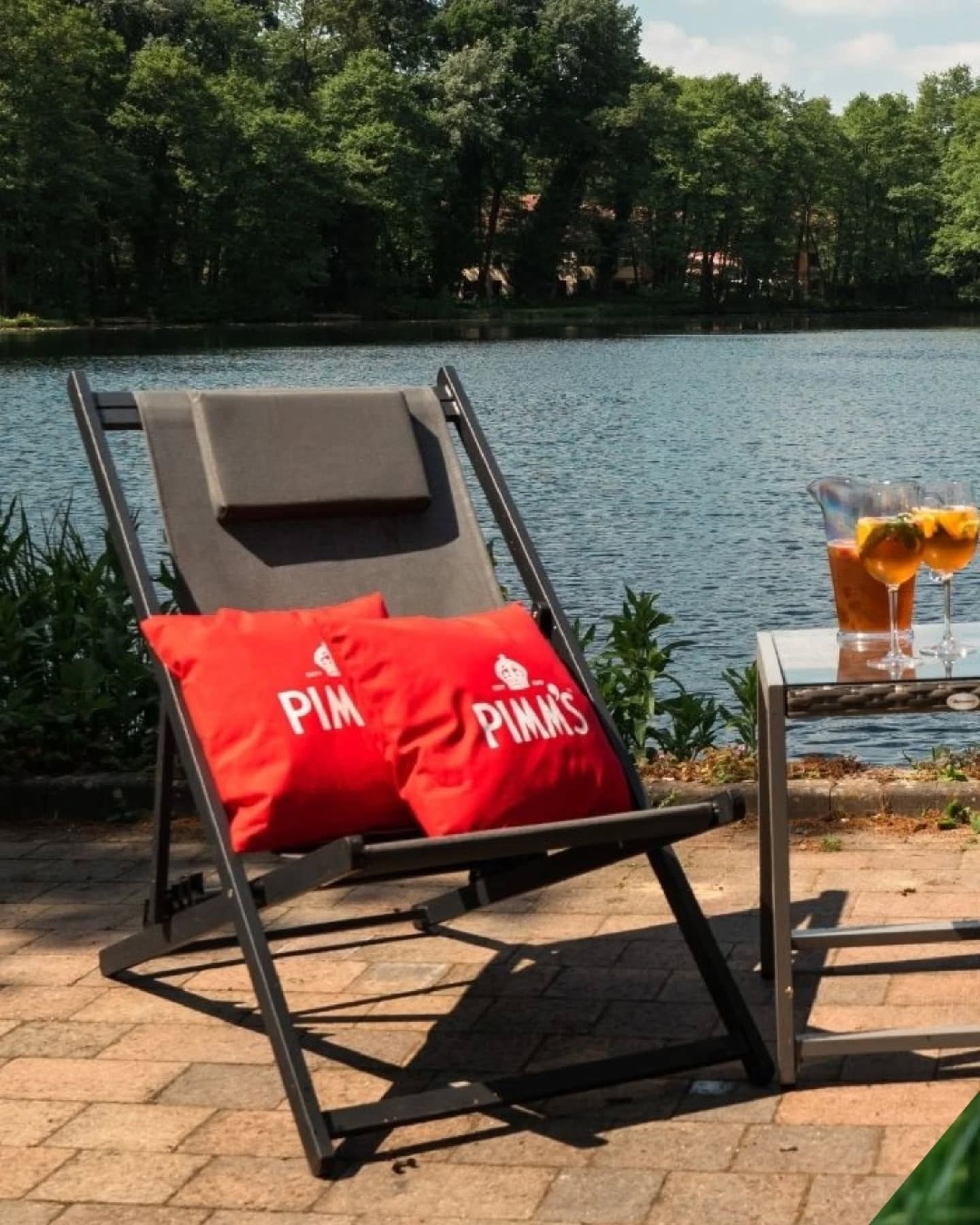 The 2025 season starts here ⬇️
We're looking ahead to longer, warmer days and that post-round clubhouse drink.
First up on the LFG Tour 2025 Calendar 🗓️
The Open at @silvermeregolf
29th March 2025
This course has all the facilities needed to dust off the winter cobwebs before heading out on the course to try and claim the first trophy of the season 🏆
The stunning clubhouse terrace overlooks the massive lake that plays a part on both the 17th and 18th holes. Just don't let it get in your head...🌊🏌🏻♂️
#LFGTour #LFG #LFGTourTheOpen #silvermeregolfclub
#Golf