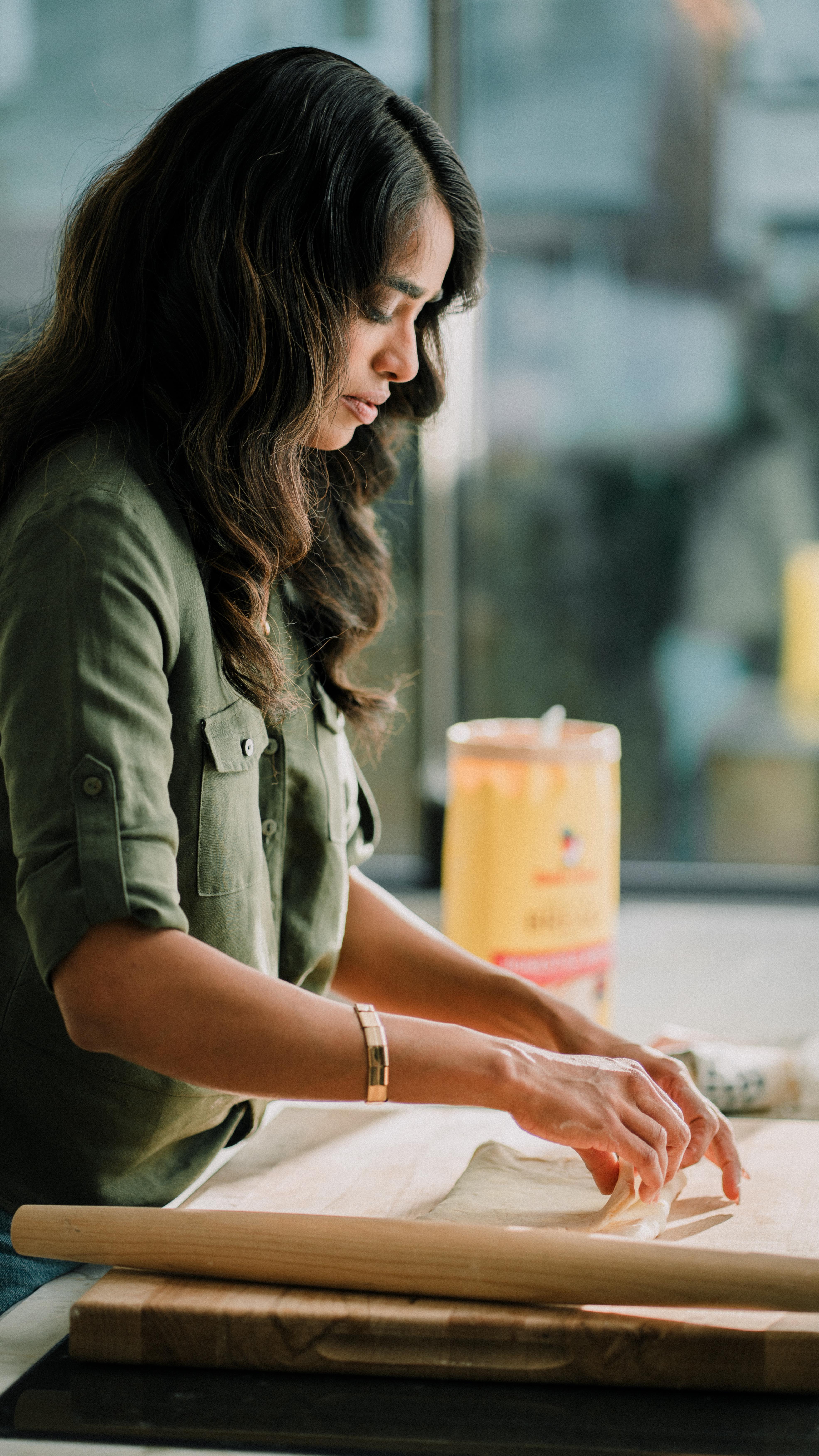 #Ad So thrilled to be a part of Robin Hood’s latest campaign! My baking dreams become a reality with my go-to flour brand since I moved to Canada.