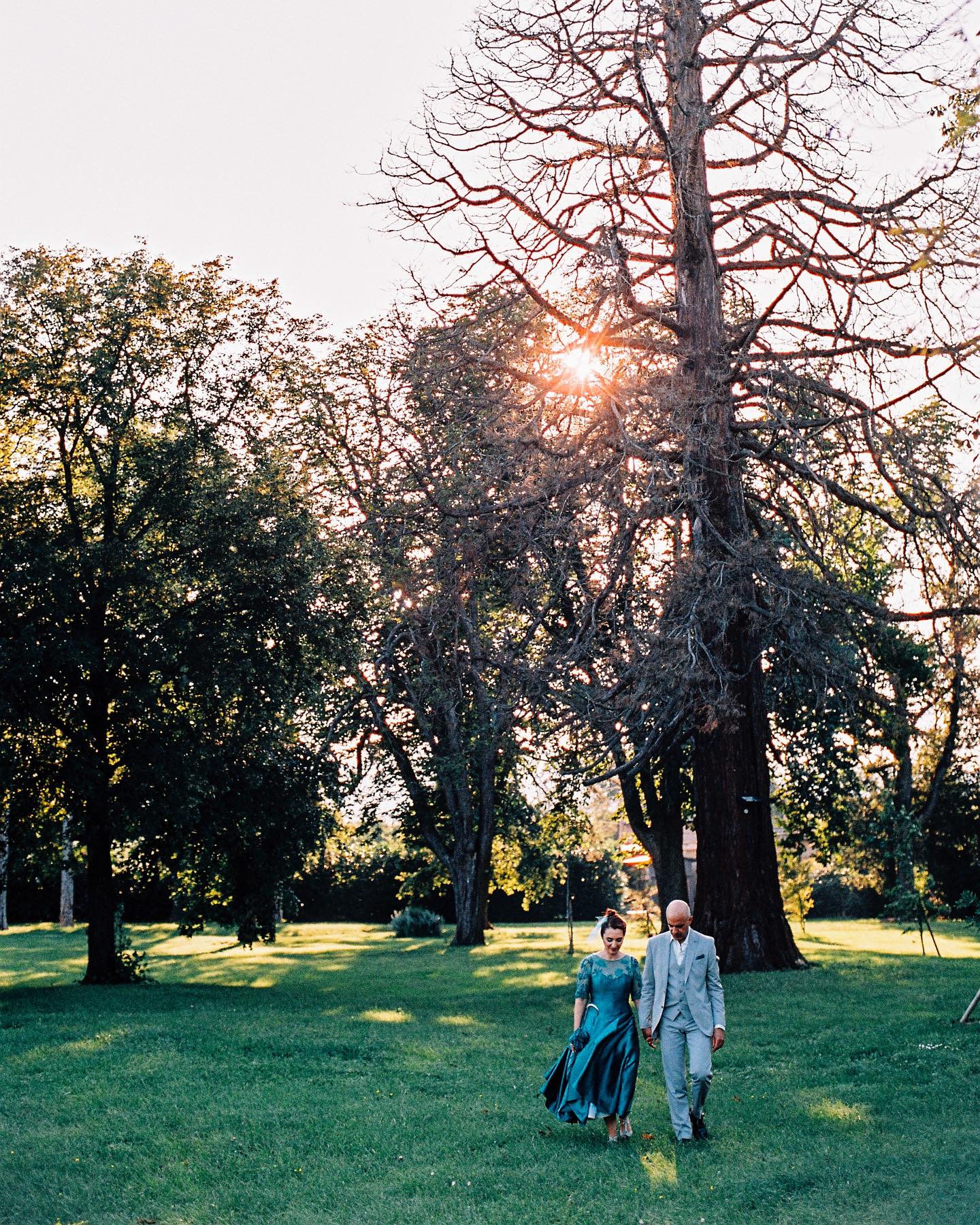 Virginie + kouroche
.
Venue: Château des Vergers
Catering: @mojgan__restaurant
Flowers: Urbans Flowers
Bride’s dress: @agathetrotignon
Bride’s shooes: @glace_danse
Bride’s hair: Damien Chabanis
Bride’s MUA: Emma Fernandez
Rings: @zeina_alliances
.
#photographemariageroanne
#photographemariagelyon
#mariagelyon
#mariageroanne
#futuremariee
#mariee
#photographeargentique
#filmphotographer
#mariageprovence
#weddingplanner
#weddingplannerlyon
#weddingphotographer
#lyonwedding
#madewithkodak #ektar100