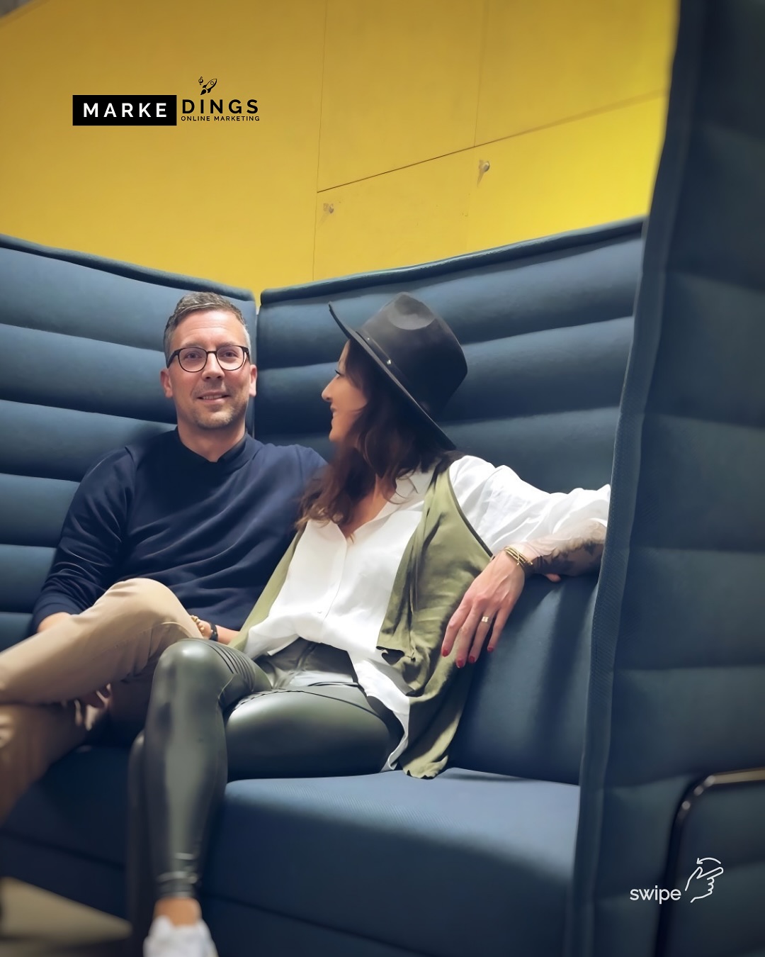 🚨 Ready for some UNIVERSAL 🪐 Insider?
Was wirklich hinter den Kulissen von MarkeDings abgeht? 👀
👉 Take a minute - SWIPE jetzt und finde raus: Wie wir ticken, was unsere Struggles sind, was uns begeistert und was uns nervt. 🚀💡
🤔 Who are you? Let’s connect:
📌 Was rockst du beruflich?
📌 Was hilft dir gerade in
deinem Alltag oder Business?
📌 Hast du dich bei unseren Vibes
oder Struggles wiedererkannt –
oder Empfehlungen für uns?
Drop your thoughts in den Kommentaren und lass uns gemeinsam wachsen, voneinander lernen und uns inspirieren! 💬🌟
🎯Speichere den Post für deine nächste Motivation, teile ihn mit deinem Team und lass uns gemeinsam echte Marketing-Realness erleben. ✨📌
🌟 Möge dein Marketing mit dir sein.
Deine MarkeDings Crew.
ABOUT US
INSIDER
STRUGGLES
BACKSTAGE VIBES
#universalinsider #behindthescenes #markedingstyle #authentizität #teamspirit #growthmindset #realmarketing #backstagevibes #marketingcommunity #insidervibes #letsconnect #marketing #digitalesmarketing #onlinemarketing #instagramworkshop #chatgptprompts #chatgptworks #socialmediamarketing