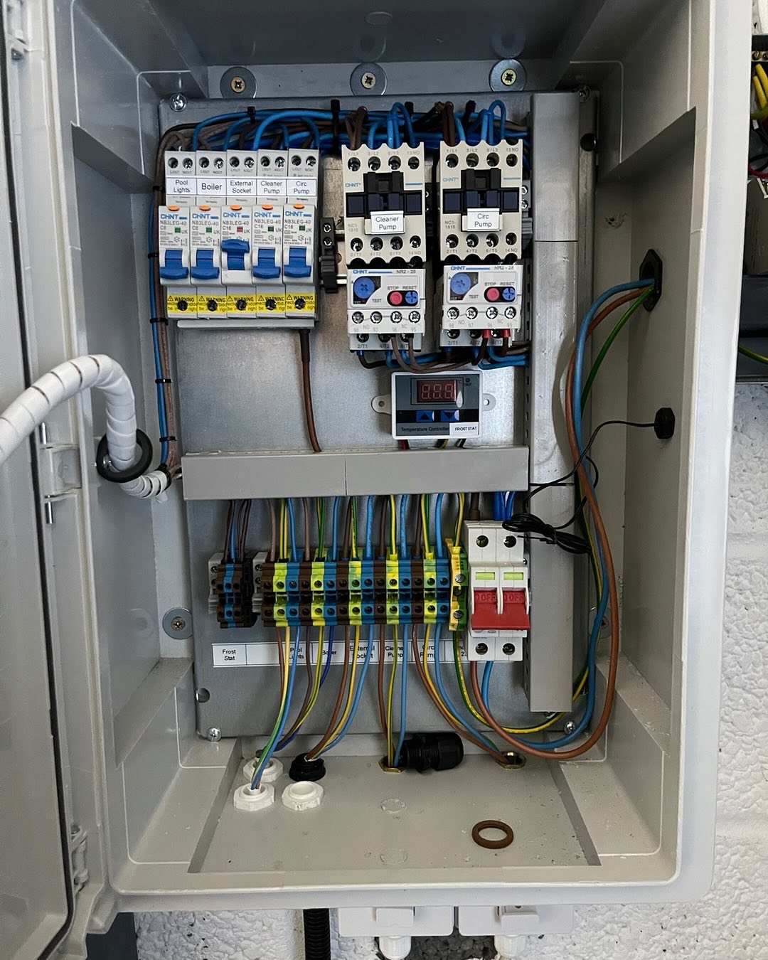 Pool control unit