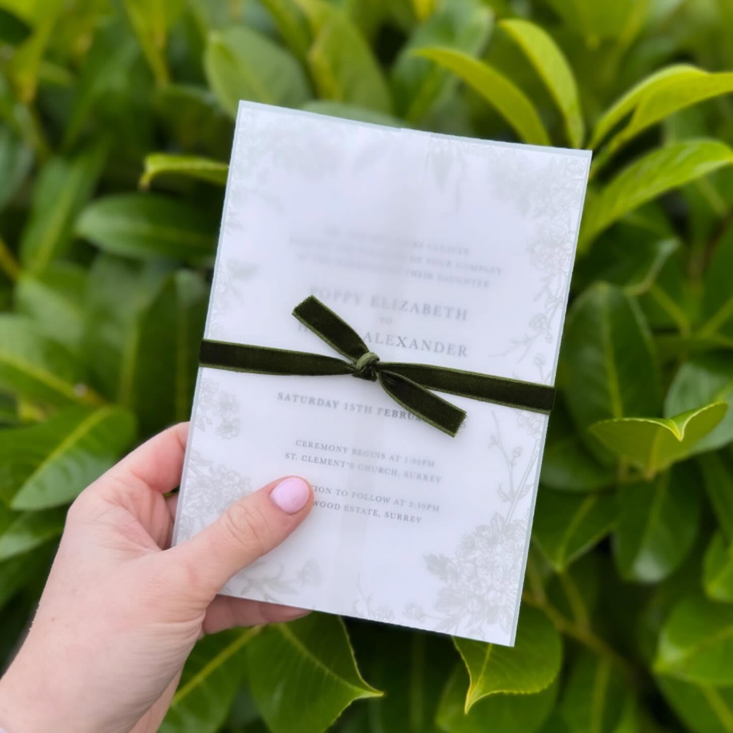 A brand new template has just landed in The Invitation Shop 🍃
Customise with matching envelope liners, add vellum jackets and tie it all together with a velvet ribbon for an elegant finishing touch.
#newarrivals #weddingstationery #invitationsuite #floralinvitation #customstationery #lovechapers