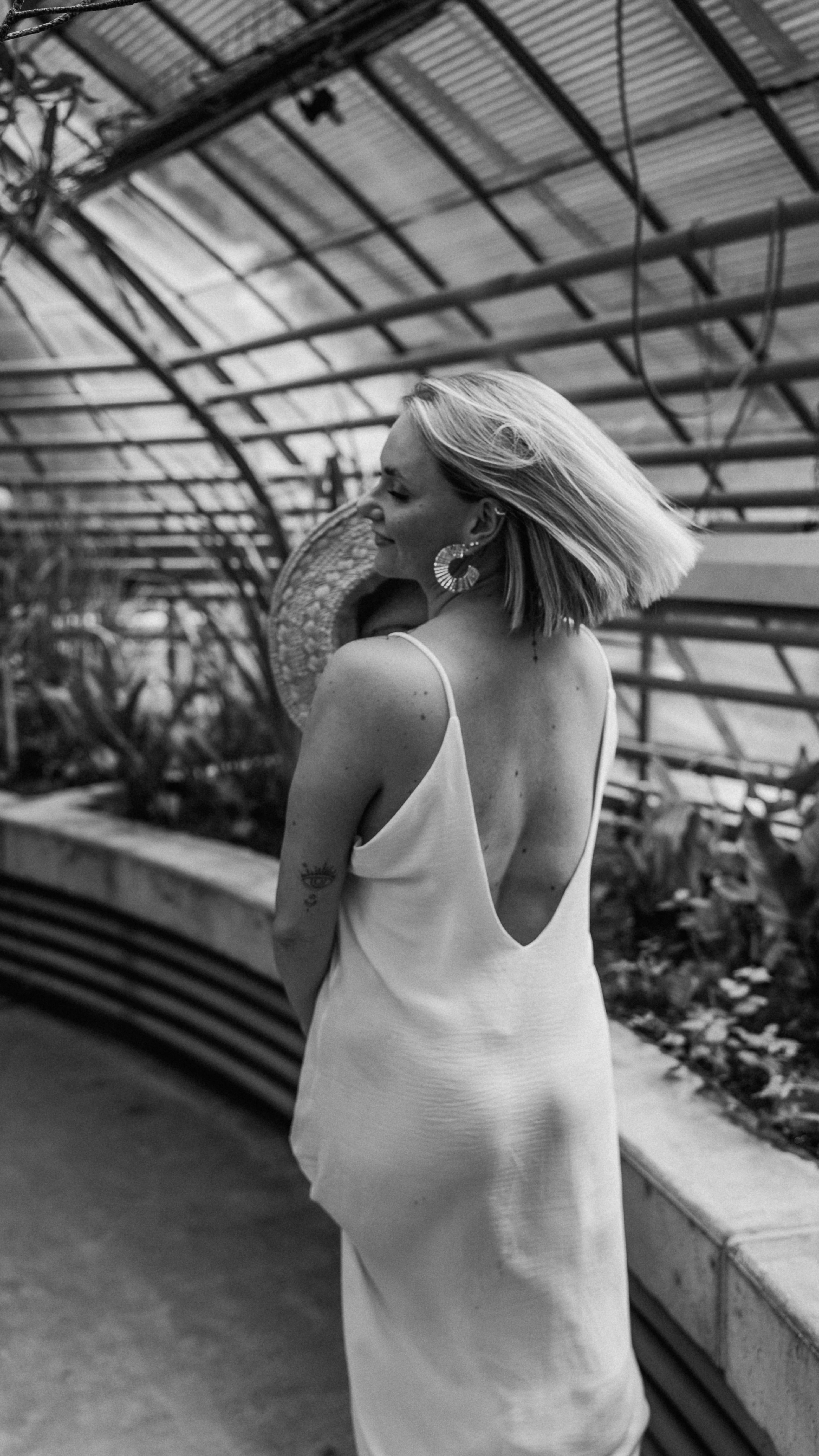 Du strahlst mehr, als du denkst! Lass uns das sichtbar machen. 💛 Let’s create some memories – melde dich unverbindlich! 😊
.
.
.
#creativeportraits #selflove #glowup #photography