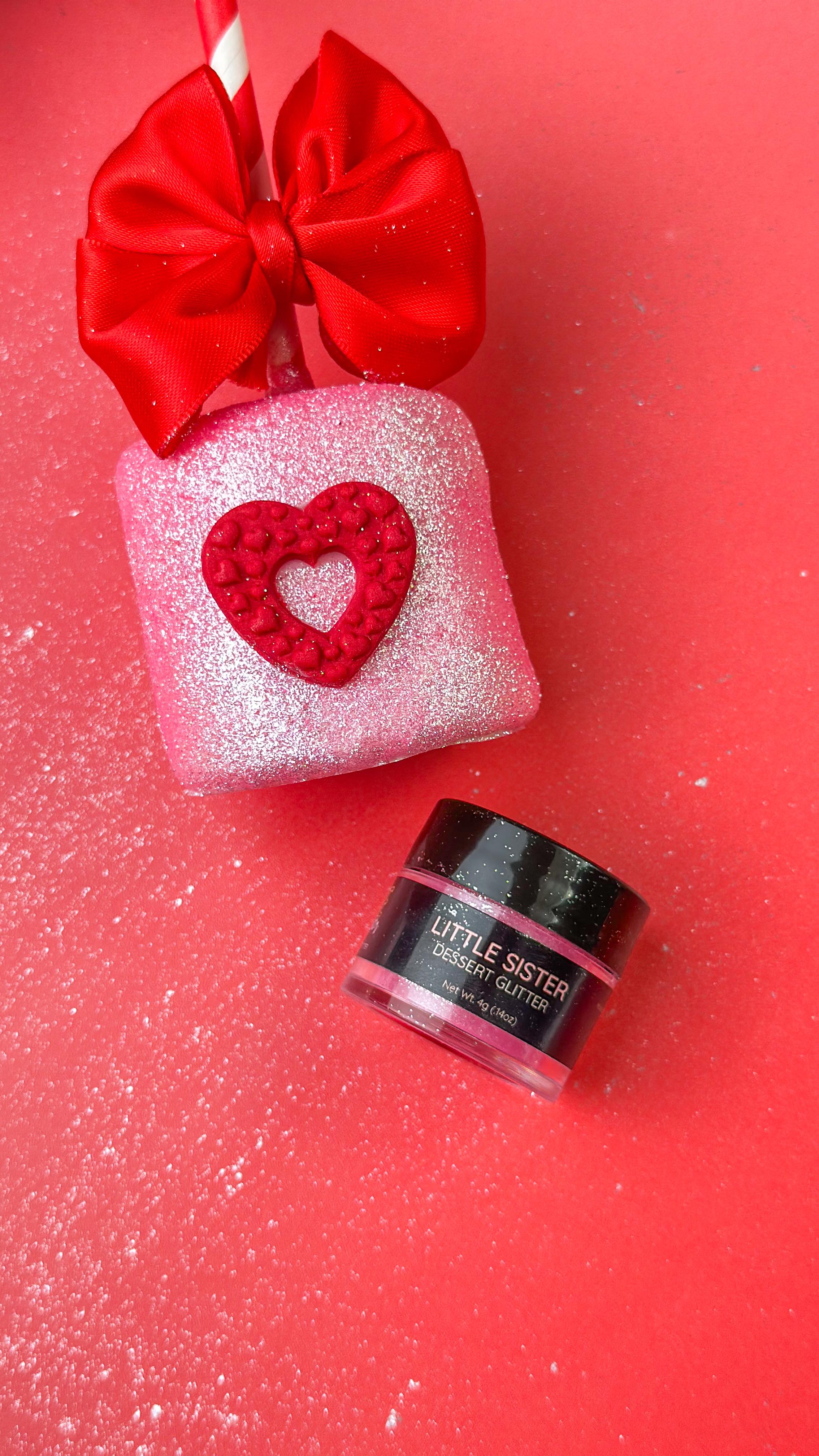 Make your Valentine’s treats pop! 💖 Add Shine Dessert Glitter for a sweet, sparkly transformation! Shop now and spread the love! ✨
www.shinedessertglitter.com 💎
#ValentinesDay #ValentinesDayTreats #Marshmallows #ChocolateMarshmallow #ChocolateDipped #Glitter #EdibleGlitter #Shine #ShineDessertGlitter