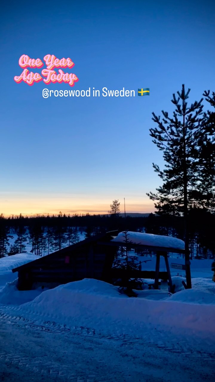 One year ago - Rosewood in Sweden ❄️🇸🇪❄️
#lifeisgoodwithrosewood #10yearsontheroad #rosewoodbandswitzerland #swissmusic #musicfromswitzerland #seasons #countrymusic #americana #adventure #snowmobileisnotforeveryone