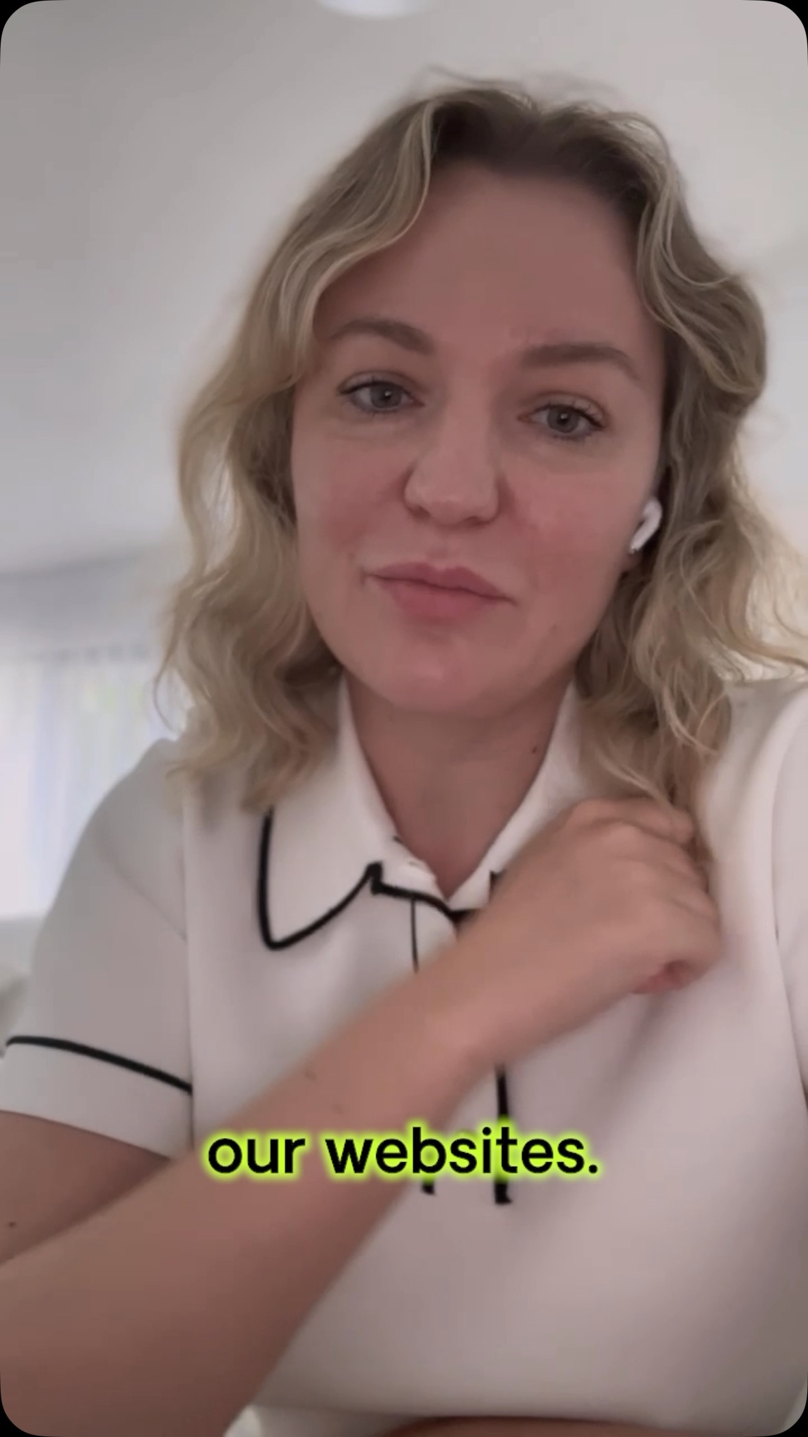 Do you optimize your video? Have you tried WebM?#wixstudio #wixdesigner #webdesigner #ux #uxinspiration #uxdesign #websitedesign