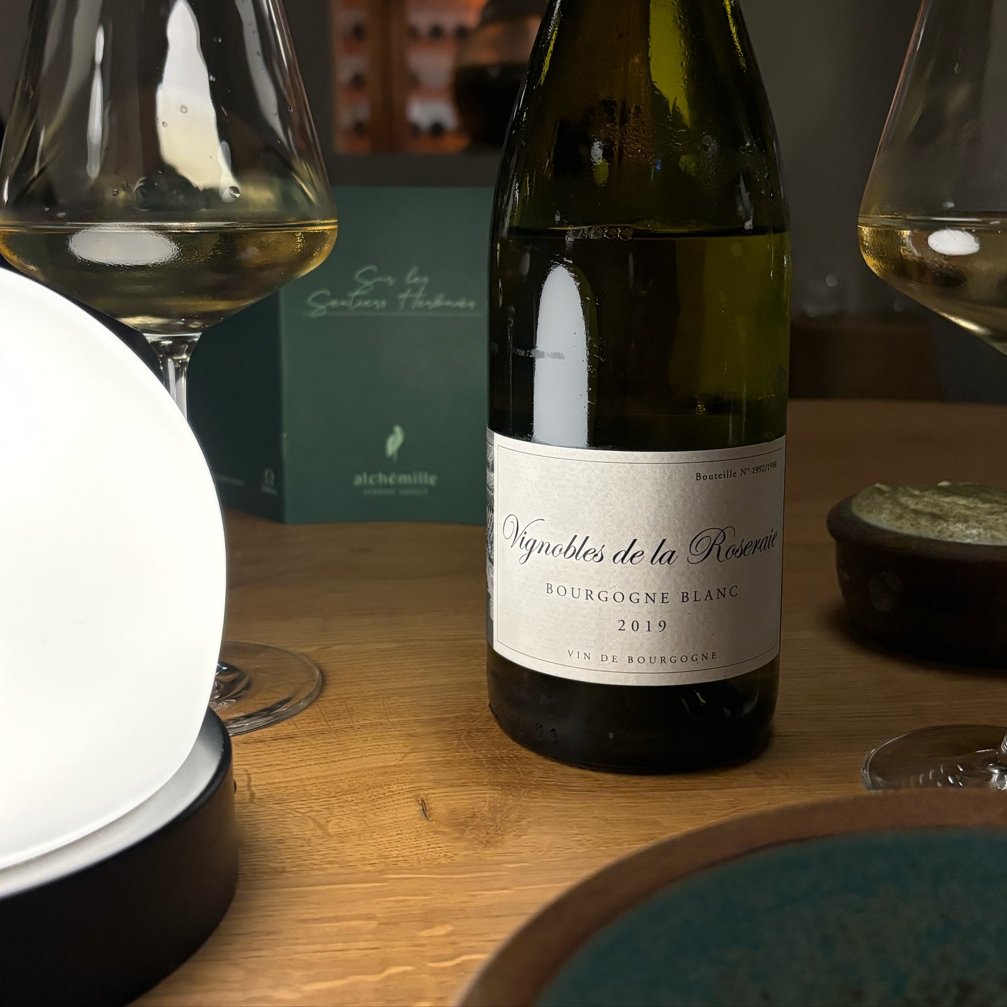 Bourgogne? @domaineroseraie is proudly part of the RnB family!
Available very soon
#naturalwine #switzerland