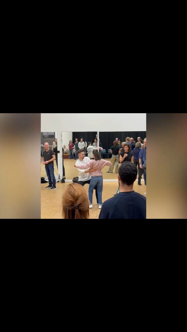 We had a wonderful time welcoming Daniel Pavlov in Brussels!
Another great workshop with such a lovely community!
#brusselswestcoastswing #westcoastswing #modernswing #bwcs #brusselsdance #wcsworkshop