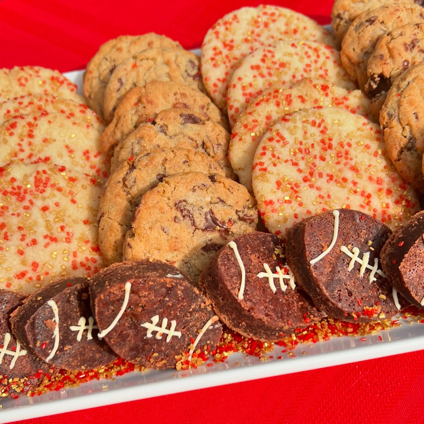 ๐ ๐ FOOTBALL SUNDAY 2025 MENU ๐ ๐
๐๏ธ For The Big Game, CakeSpaz is offering a $59 TOUCHDOWN SPECIAL - Dark Chocolate Football Brownies, Team Colored Sugar Cookies, and Brown Butter Chocolate Chip Cookies for 30 people.
๐ Smaller gathering? How about the FIELD GOAL BOX - fit for 15.
๐ซ Only craving one? Order a tray of my Dark Chocolate Football Brownies or Team Sugar Cookies, both available a la carte.
๐ฆ Pick up in the Greater Sacramento Area on Saturday February 8th.
๐ Limited quantity available, get your orders in today by emailing Chef Haley Dove at CakeSpaz@gmail.com !
๐
#CakeSpaz #football #sacramento #teamcookies #footballbrownies #brownies #bakery #elkgroveca #elkgrovecabakery #touchdown #fieldgoal #elkgrovebakery #sacramentobakery #dessertcatering #sugarcookies #cookiesofinstagram #sacramentofood #sacramentofoodie #elkgrovefoodie #smallbusiness #womanowned