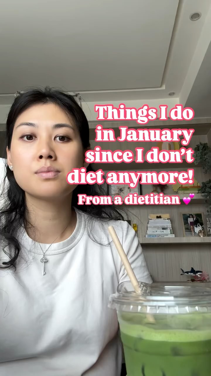 What would you do with extra energy and brain space?
Of course I still eat, move, sleep, and live well, but it’s just not so obsessive and perfectionist anymore. So it actually LASTS because I LIKE to do the things and it’s not taking over my life!
I learned about nutrition because of dieting… and it made me realize most of the “nutrition” info we get is just fad diets 😅 but at least I got to learn what real nourishment is so now I can sit back and watch the fads pass by 🌬️ I keep an open eye and #ear for new research, but in the last 7 years I’ve been in the space, seems like the basics still stand. The Mediterranean diet has been #1 since 2019 probably for a good reason!
#dietplan #newyearnewme