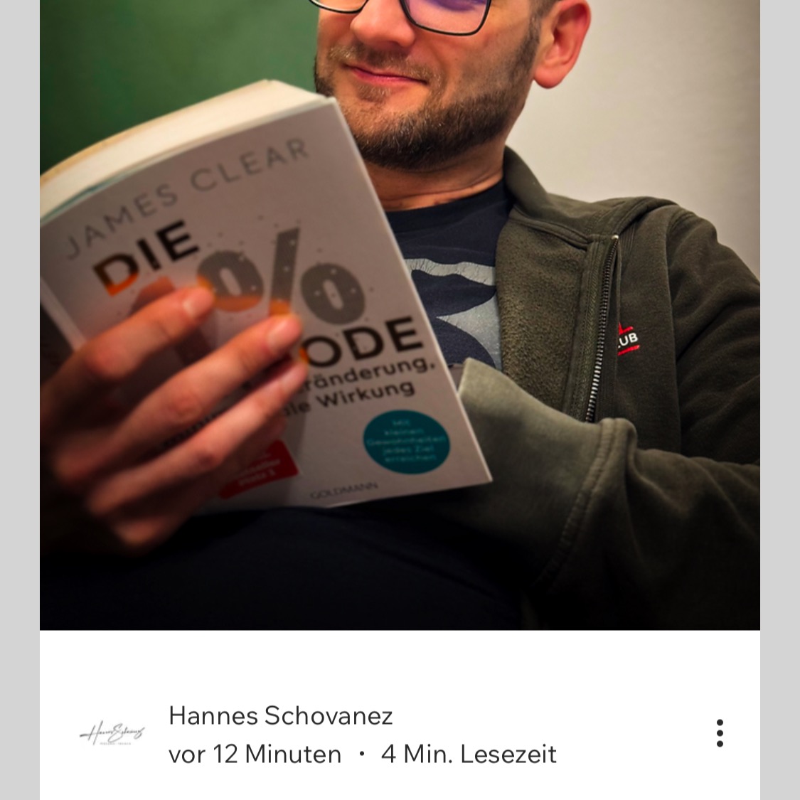 Wusstest du, dass Fortschritte nicht während des Trainings sondern in den Pausen gemacht werden? Ohne Erholung drohen Übertraining, Muskelabbau und sogar ein geschwächtes Immunsystem! Besonders das Stresshormon Cortisol spielt hier eine große Rolle: Es kann bei dauerhafter Belastung mehr schaden als nützen. 😰 Erfahre in meinem neuesten Blogpost, warum Restdays unverzichtbar sind und wie du die optimale Regeneration erreichst.
den Link zu meinem Blog findest du in meiner Bio
#Regeneration #FitnessTipps #RestDays #TrainingUndErholung #FitnessFacts #Krafttraining #HIIT #Ausdauertraining #TrainingTipps #FitnessMotivation #GesundAbnehmen #PersonalTrainer #FitOver40 #Gesundheit #Stoffwechsel #SportUndErnährung #FitUndGesund #Rückenfit #FettVerlieren #hs_training #functionalfitness #functionaltraining #hybridtraining #personaltraining #run #neverstopcompeting #sportvienna #gesundeswien #fitness