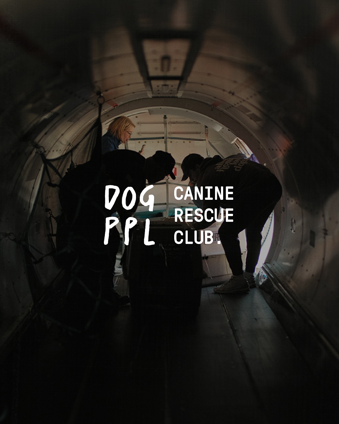 In a week filled with uncertainty and loss, the community of dog people have been a beacon of hope. As our city faced unimaginable challenges during the fires, you continue to show up, proving once again that our love for dogs and their unwavering loyalty to us can inspire incredible acts of kindness and solidarity.
Dogs are there for us through every storm, offering comfort, love, and companionship even in our darkest moments. This past week, you returned that same devotion.
The work is far from over, and this week we do it all over again!
With gratitude,
DOG PPL & Canine Rescue Club.
