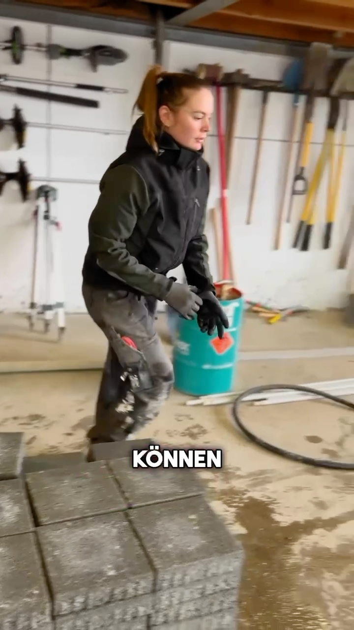 ✨ Große Neuigkeiten! Wir freuen uns, die Baumschule Heggidorn zu übernehmen und gemeinsam mit euch in eine grüne Zukunft zu starten! 🌱💚 Bleibt dran für spannende Einblicke.
#BaumschuleHeggidorn #Pflanzenliebe #GrüneZukunft #Nachhaltigkeit #Gartenfreunde #Pflanzenpflege #Naturverbundenheit #Garteninspiration #Baumliebe #Umweltschutz #Gartenbau #Pflanzenwelt #Neuanfang #Familienbetrieb #Gartenliebe