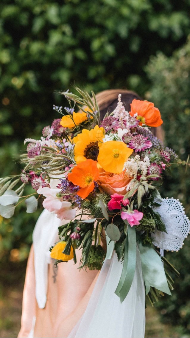Földön landoló csokor az esküvőn? így kerüld el!!!➡️✨
eskuvoi fotos budapest|eskuvoi fotos|csokordobas|moderneskuvo|eskuvo|eskuvo2025