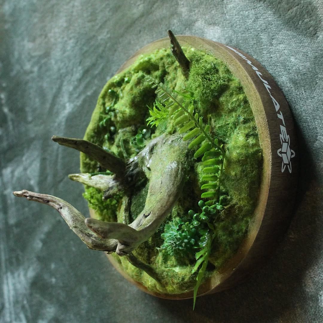 🌿 Enhance any space with SiiMULATE's CIRCLE Relief WOOD Effect DECOR statement
This eye catching piece adds a lightweight dynamic touch to any room. Versatile in the fact it can easily be installed via reverse wall hanging or displayed as a flat lay on surfaces, adding the extra breath of life to the space.
Transform space with SiiMULATE 🍃
Size: 30x30x23cm
#siimulate #interior #decor #bespoke #handmade #custom #designer #nature #simulateyourspace