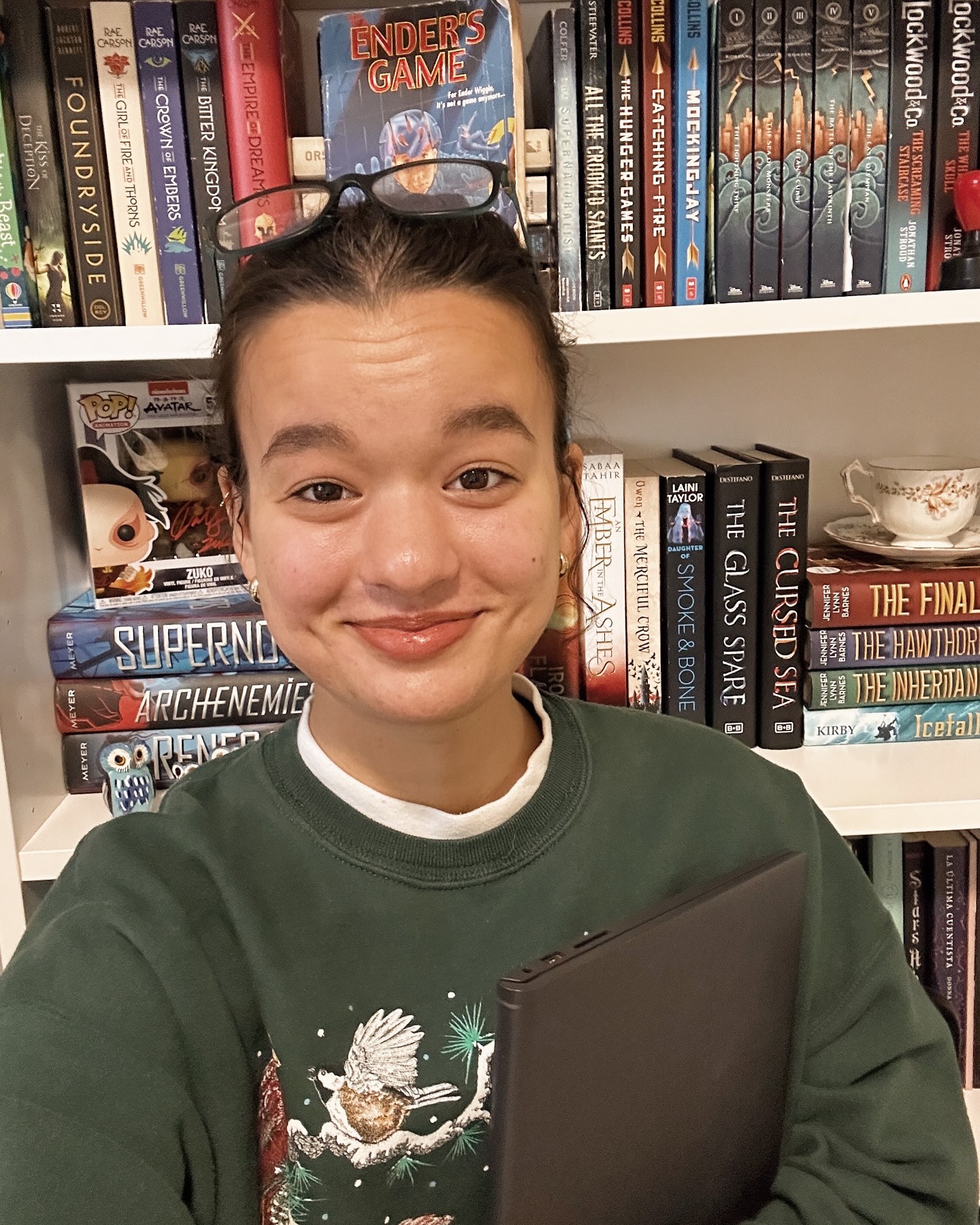 𝘛𝘩𝘪𝘴 𝘪𝘴 𝘣𝘢𝘥 𝘸𝘳𝘪𝘵𝘪𝘯𝘨, I think. While drafting, there’s a point when I overflow with dread. What I’ve written is garbage. Why did I bother at all?
It’s discouraging. Do you know the feeling? 😣
After some thought, I’ve identified where this feeling comes from and how to better manage it. It comes down to this:
I hate feeling like I’m writing ~useless~ words.
Though #firstdrafts are inescapably rough, I need to feel like my words matter. Like they’re a solid foundation. I can think “oh gosh, this is so info-dumpy” or “ugh, this scene’s pacing is way too fast” and keep going no problem. I can shrug it onto Future Megan’s plate.
If, however, I’m bogged down by thoughts like “I have no idea what this character’s motivation is” or “the world’s politics feel so flat,” I freeze. I put off writing. The draft gathers cobwebs in the graveyard of unrealized wips.
For me, writing through the rough of a draft means that the developmental stuff has to feel spic and span. Note: it doesn’t have to BE spic and span. That’s for Future Megan to decide. I just need to ~feel~ like the bricks I’m laying aren’t going to go straight into the landfill.
I hope this helps, or at least gets you thinking. Did any of this resonate with you? ✍️
Bonus question: Where in your draft does this happen? For me (as I recently told @josbooknotes), it’s around 30k words in. 😅