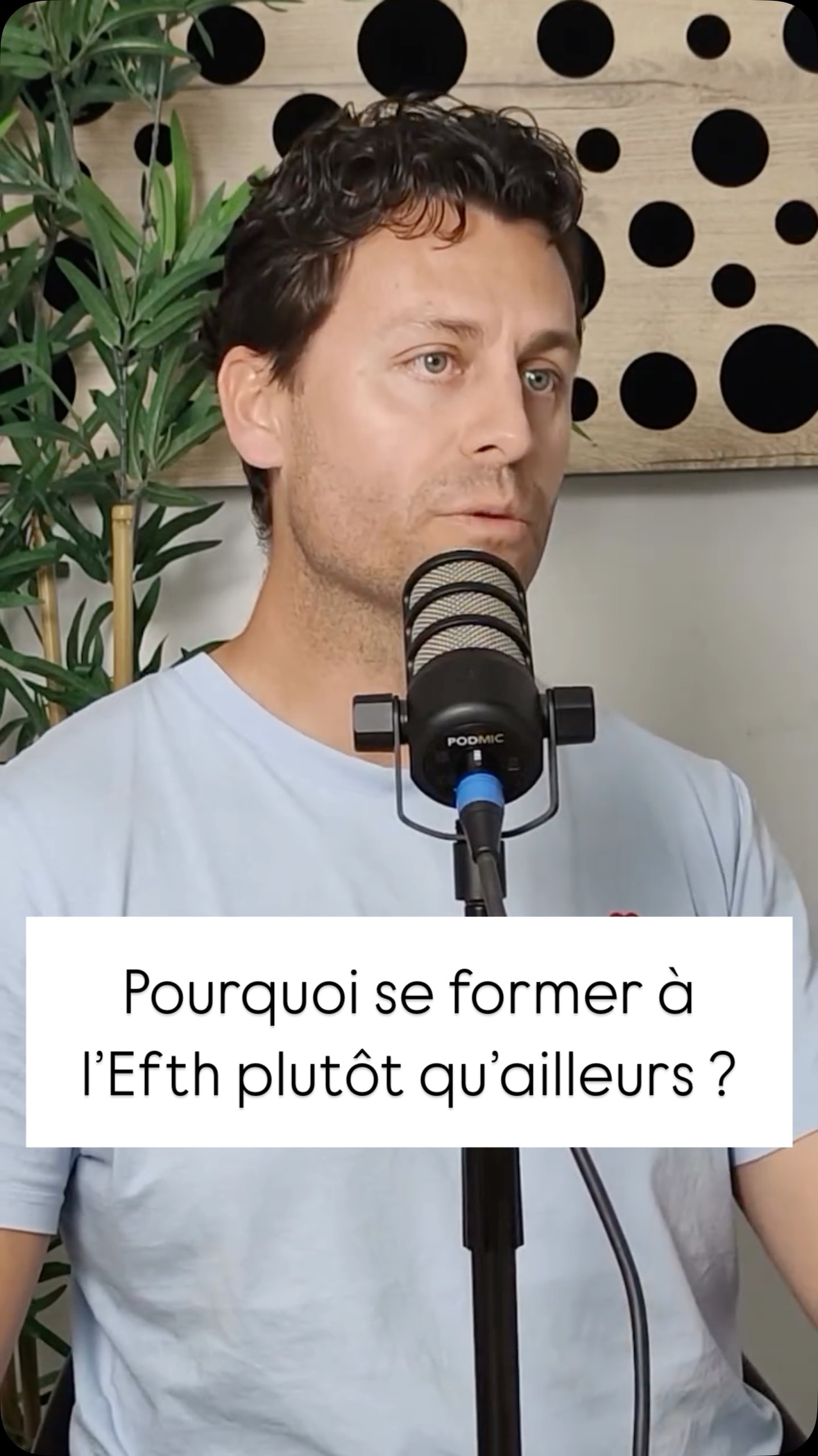 Pourquoi se former à l’hypnose à l’Efth plutôt qu’ailleurs ou en ligne ? Il y a tellement à dire ! On essaie de répondre sur les points principaux. #hypnose #formationhypnose #toulon #cannes