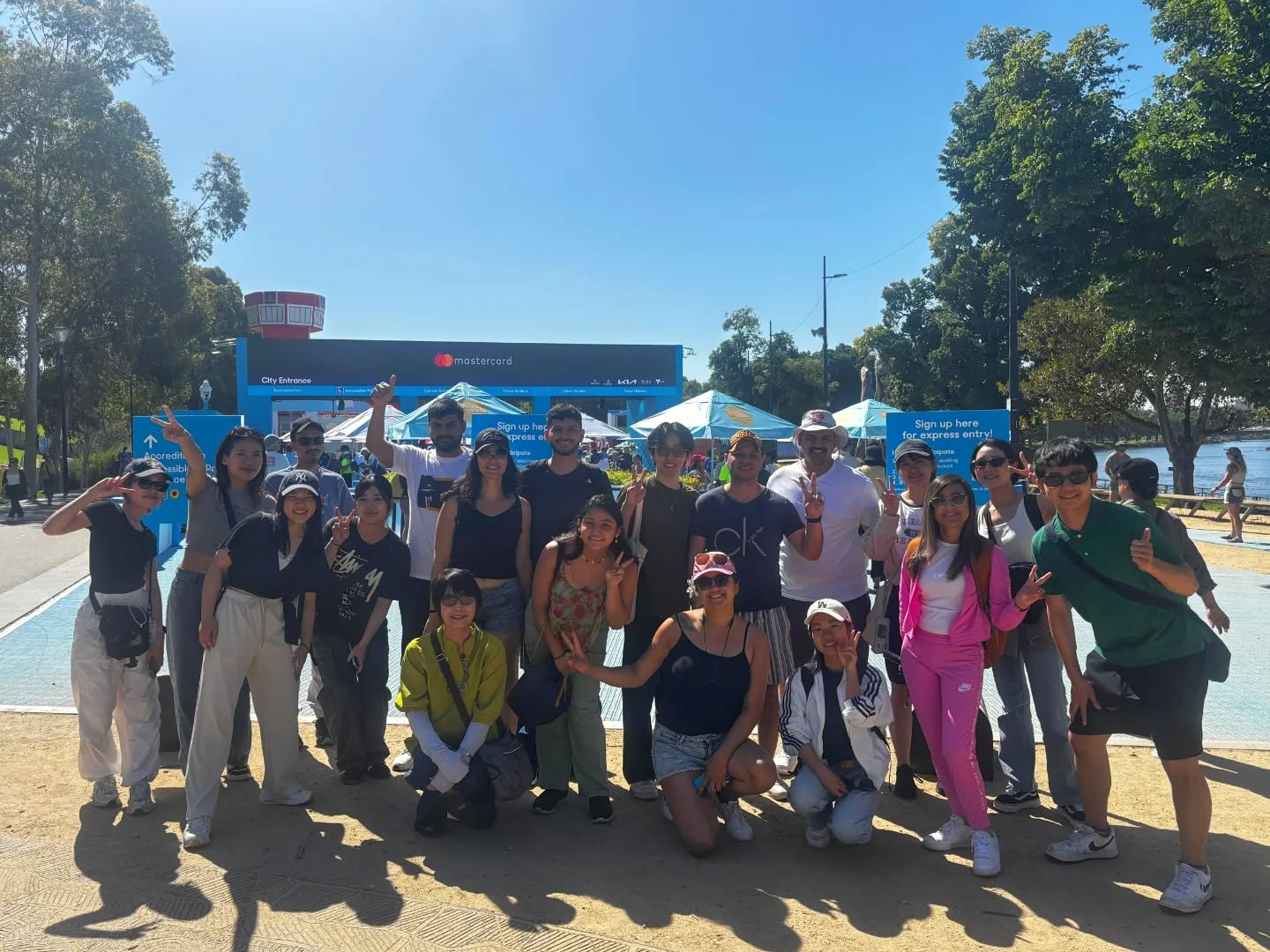 It's that time of year again – the Australian Open is in full swing, and we're here for it! 🎾💚
#AustralianOpen #AusOpen #Tennis #TennisLife #Sports #ExcursionDay #StudentLife #MelbourneLife #Melbourne #Australia #UniversalEnglish #UniversalLearningGroup