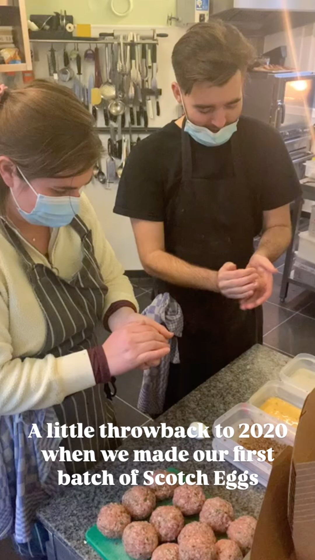 The lovely @hetparool article on Scotch eggs made us take a little trip down memory lane. It’s nice to see how good old pub grub and British comfort food are taking over Amsterdam ❤️