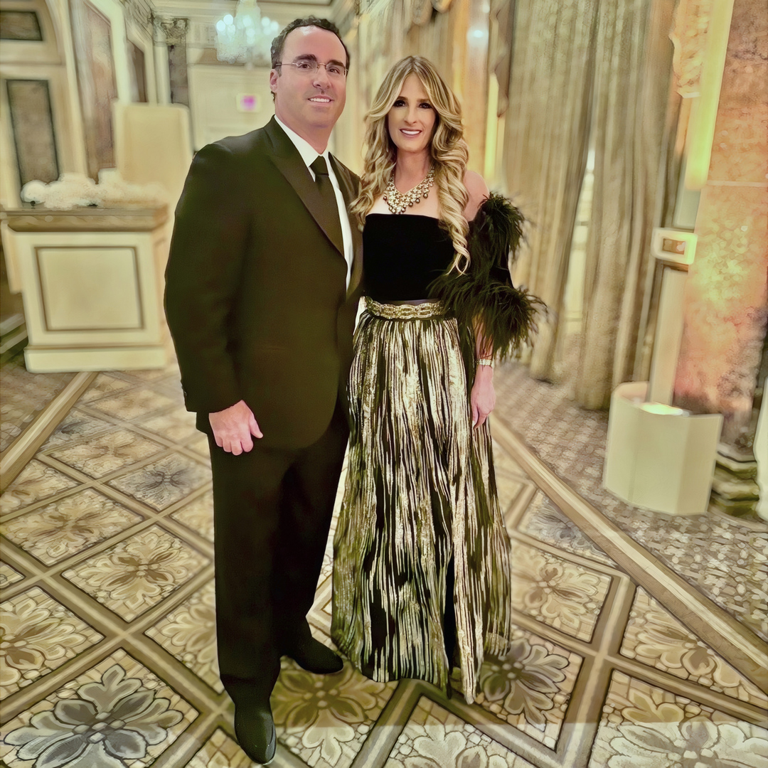 ✨ Glamour at the wedding ✨
Stephanie & David Newman looking absolutely stunning at a friend's fairytale wedding at the iconic Plaza Hotel in New York! 💫
Stephanie is pure elegance in a @tacouture custom masterpiece - a velvet top, black sequin skirt, and a breathtaking gold brocade organza overskirt, topped off with a luxe velvet and ostrich feather cape. 🖤✨A show-stopping gown!
What a joy to create for such a beautiful soul after years of designing for your incredible mom. 💕 Fashion, legacy, and love all in one unforgettable night!
#beauty #designedinmiami #fashion #fashiongram #fashionista #fashionpost #instafashion #luxury #luxurygown #hautecouture #couture #couturegowns #miamifashionblogger #miamistylist #style #styleblogger #styles #stylish #tacouturemiami #todayimwearing