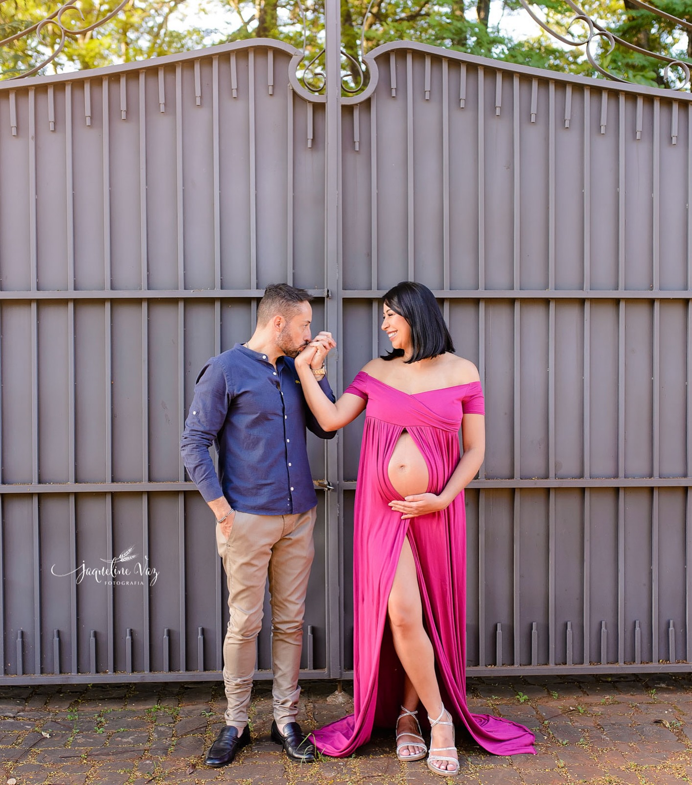 Uma tarde gostosa fotografando esse casal alto astral! Obrigada por me escolherem 🥰
.
Carla, Bruno e Laura 💓